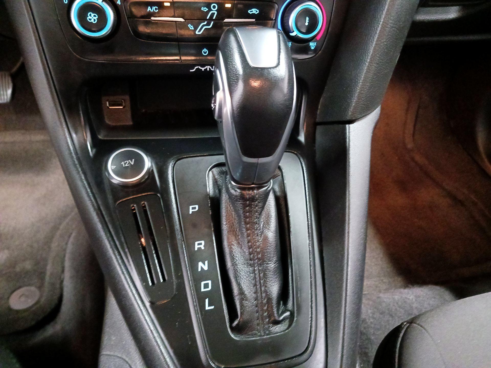 Thumbnail: 2016 Ford Focus - 14