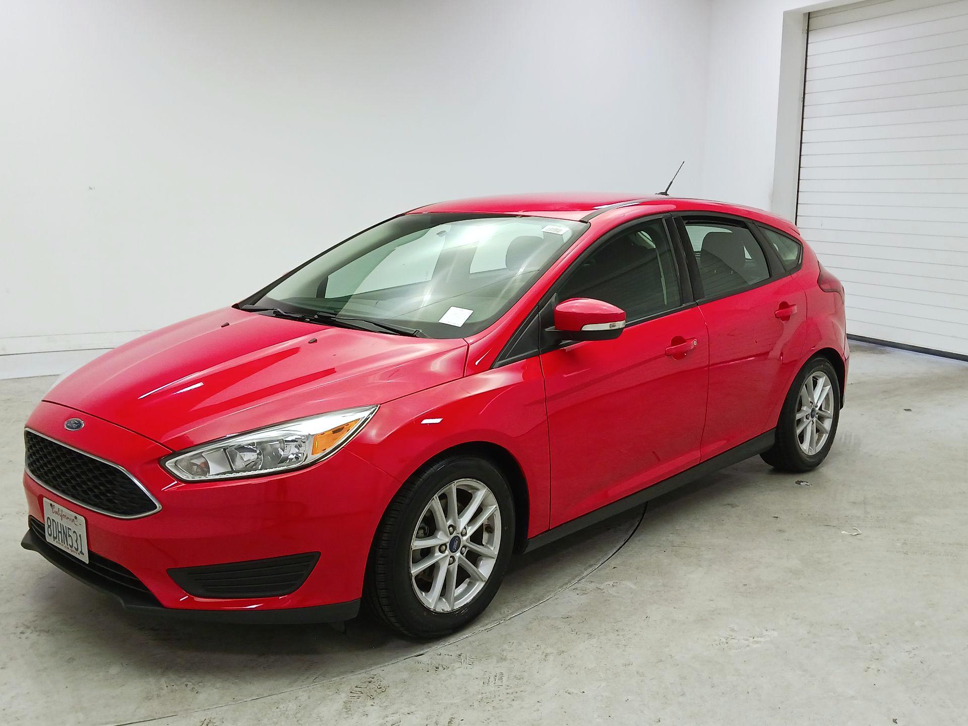 Thumbnail: 2016 Ford Focus - 3