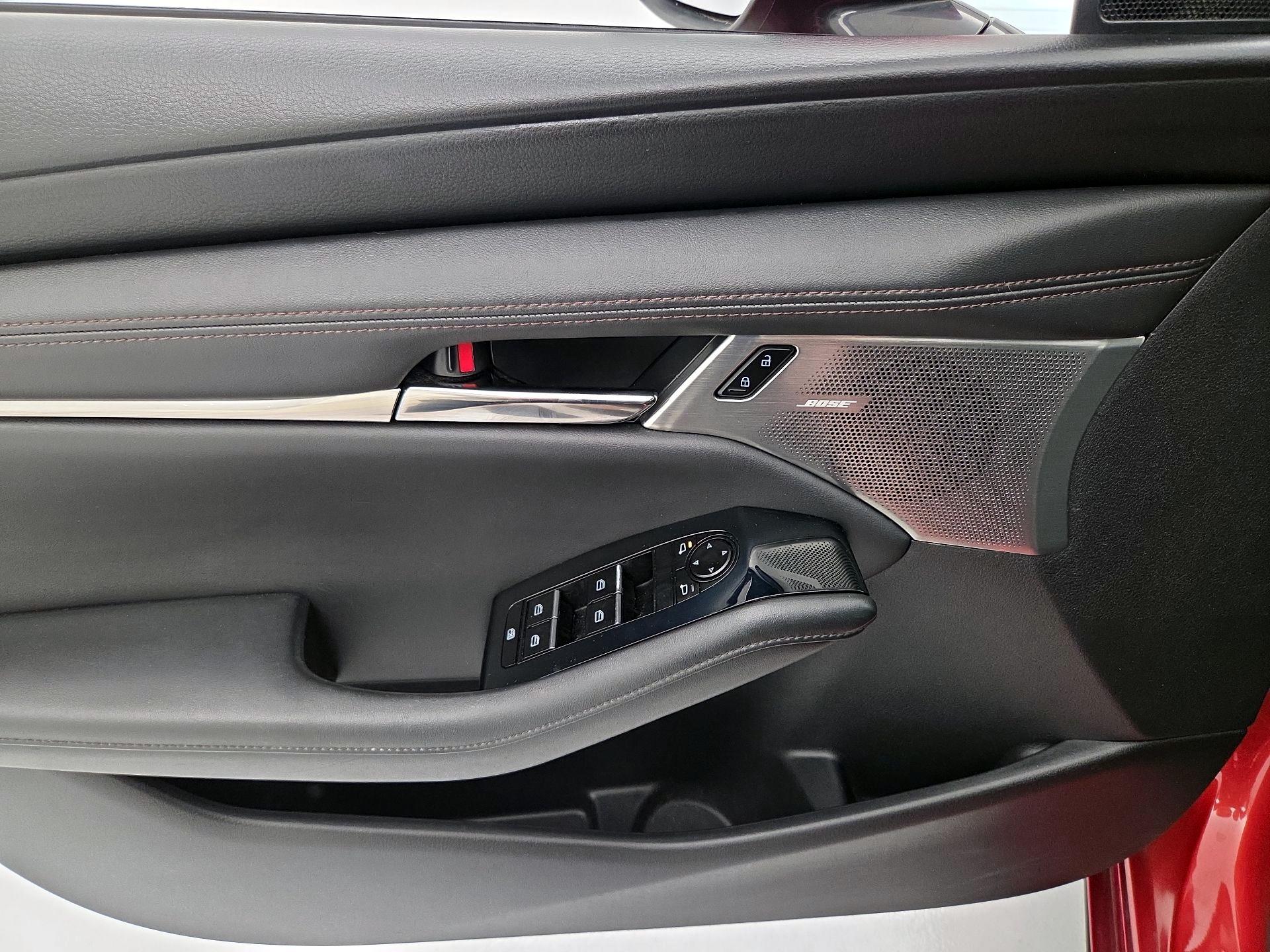 Thumbnail: 2019 Mazda Mazda3 - 12