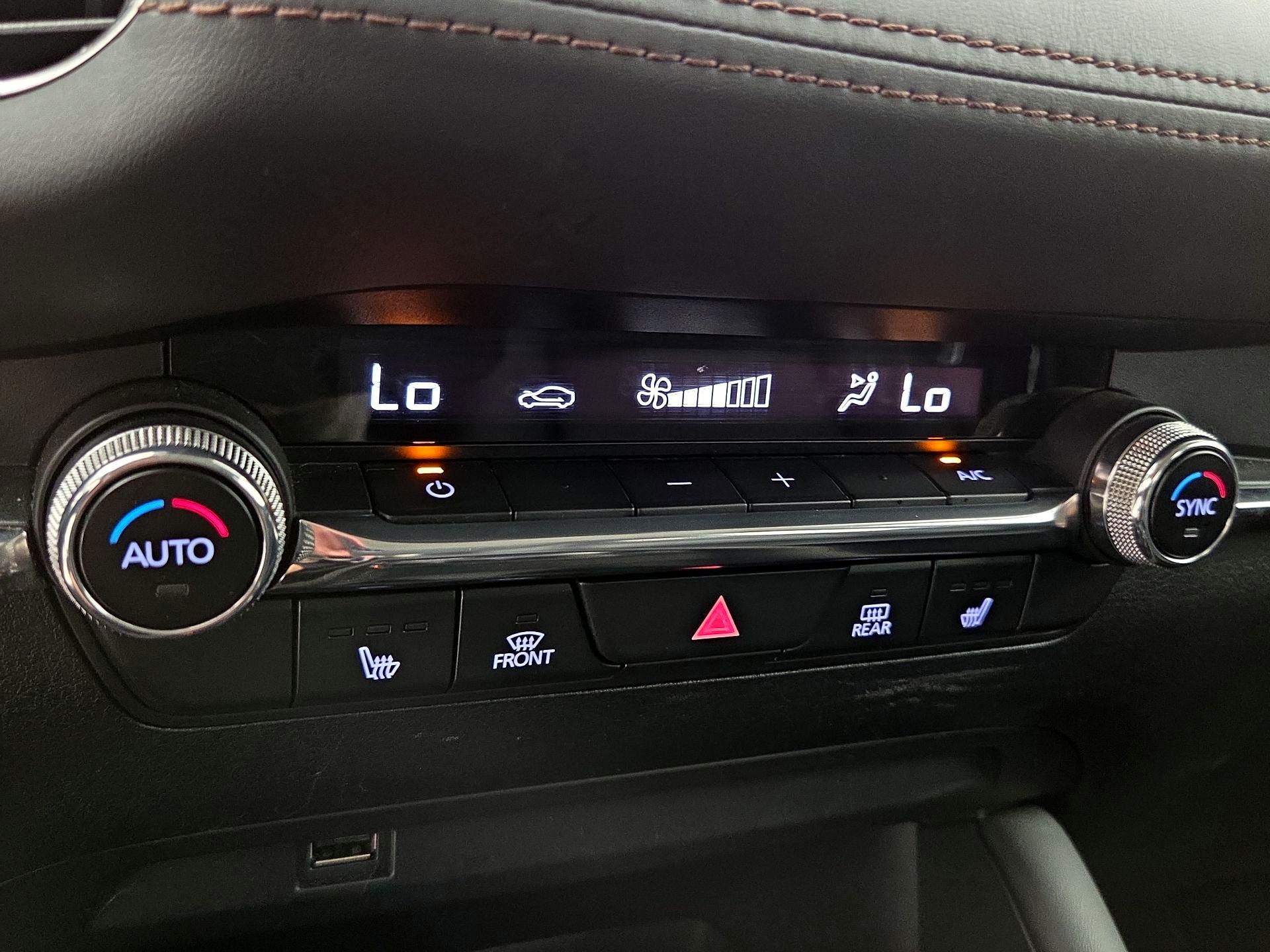 Thumbnail: 2019 Mazda Mazda3 - 17