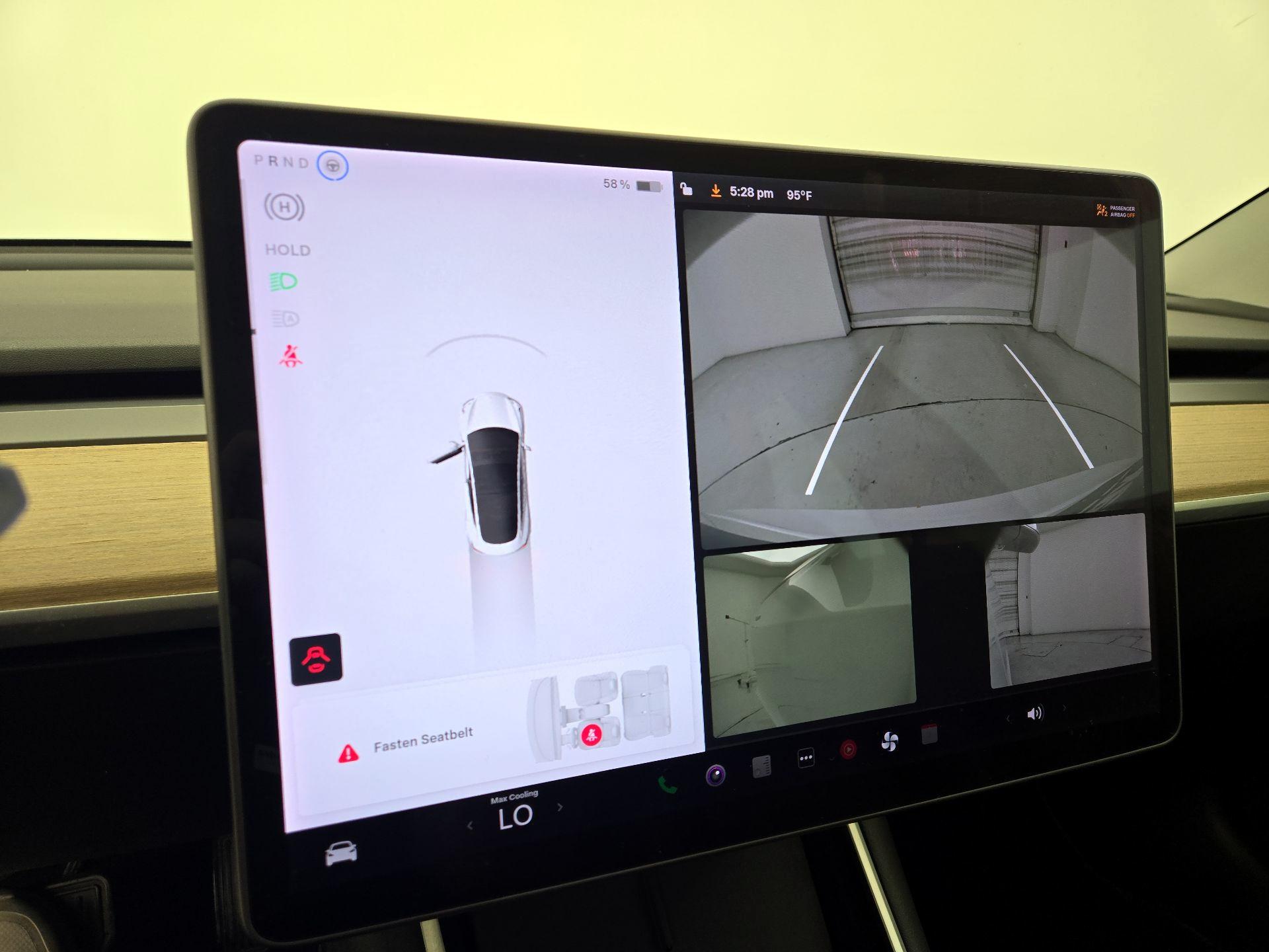 Thumbnail: 2020 Tesla Model 3 - 14