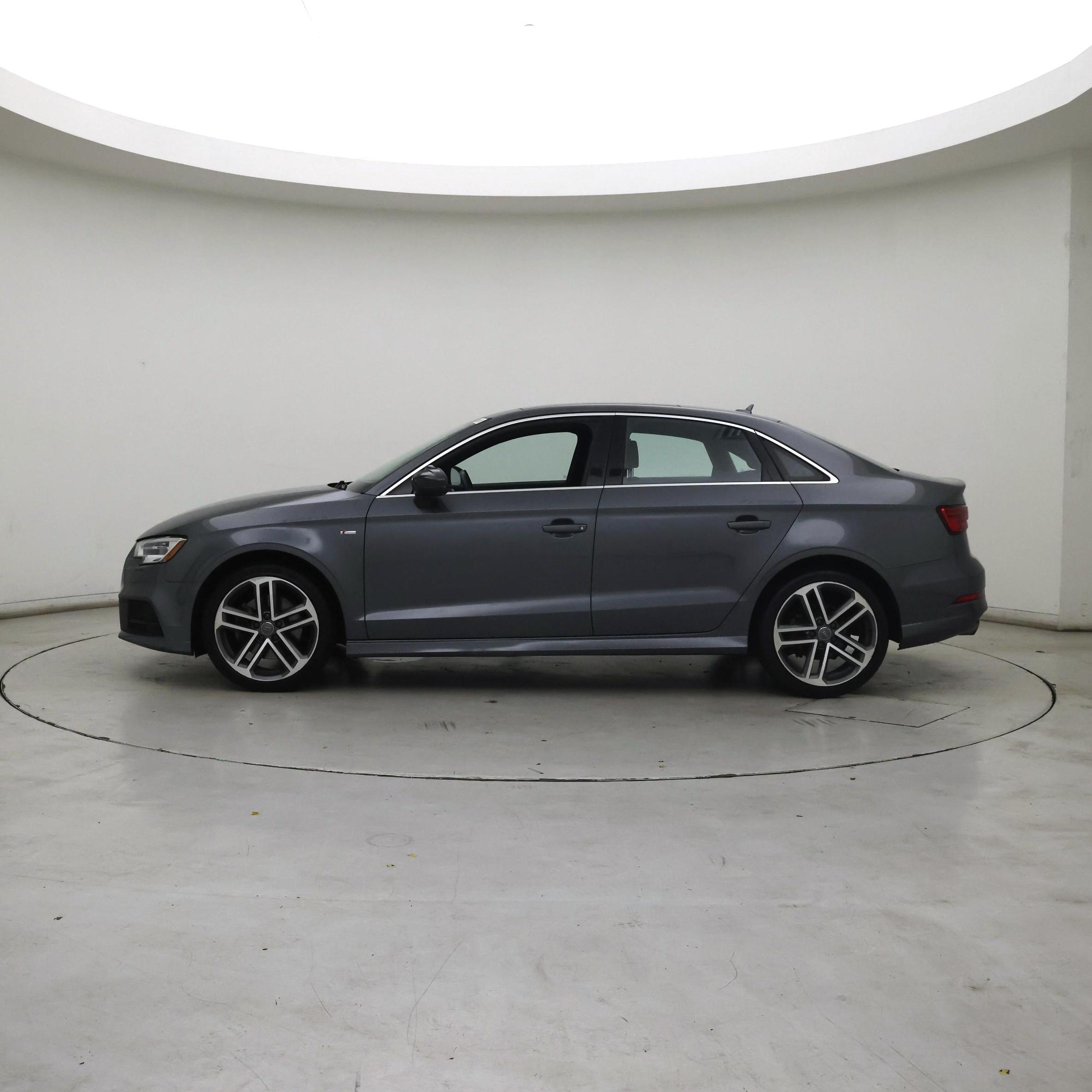 Thumbnail: 2018 Audi A3 - 3