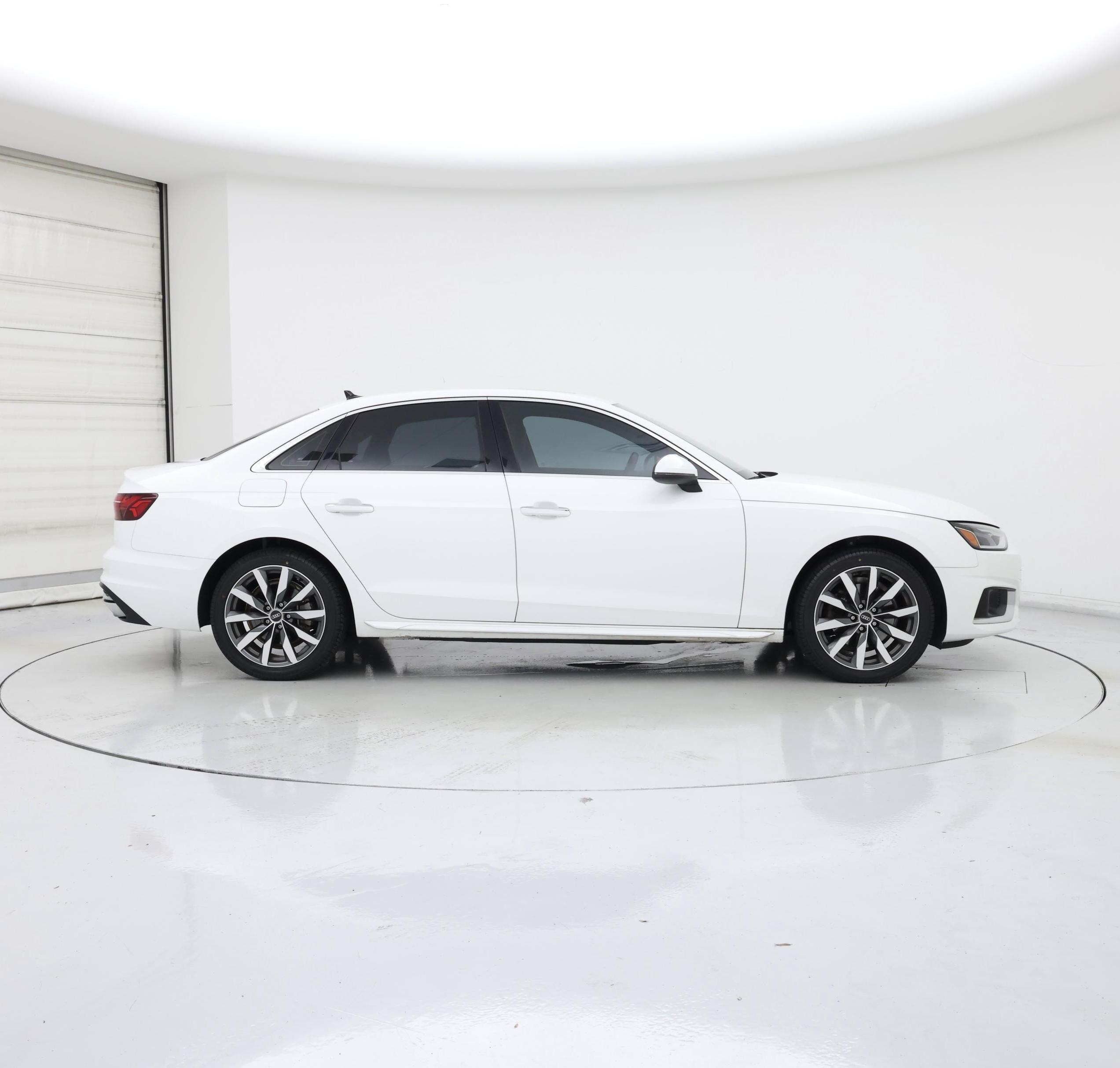 Thumbnail: 2022 Audi A4 - 7
