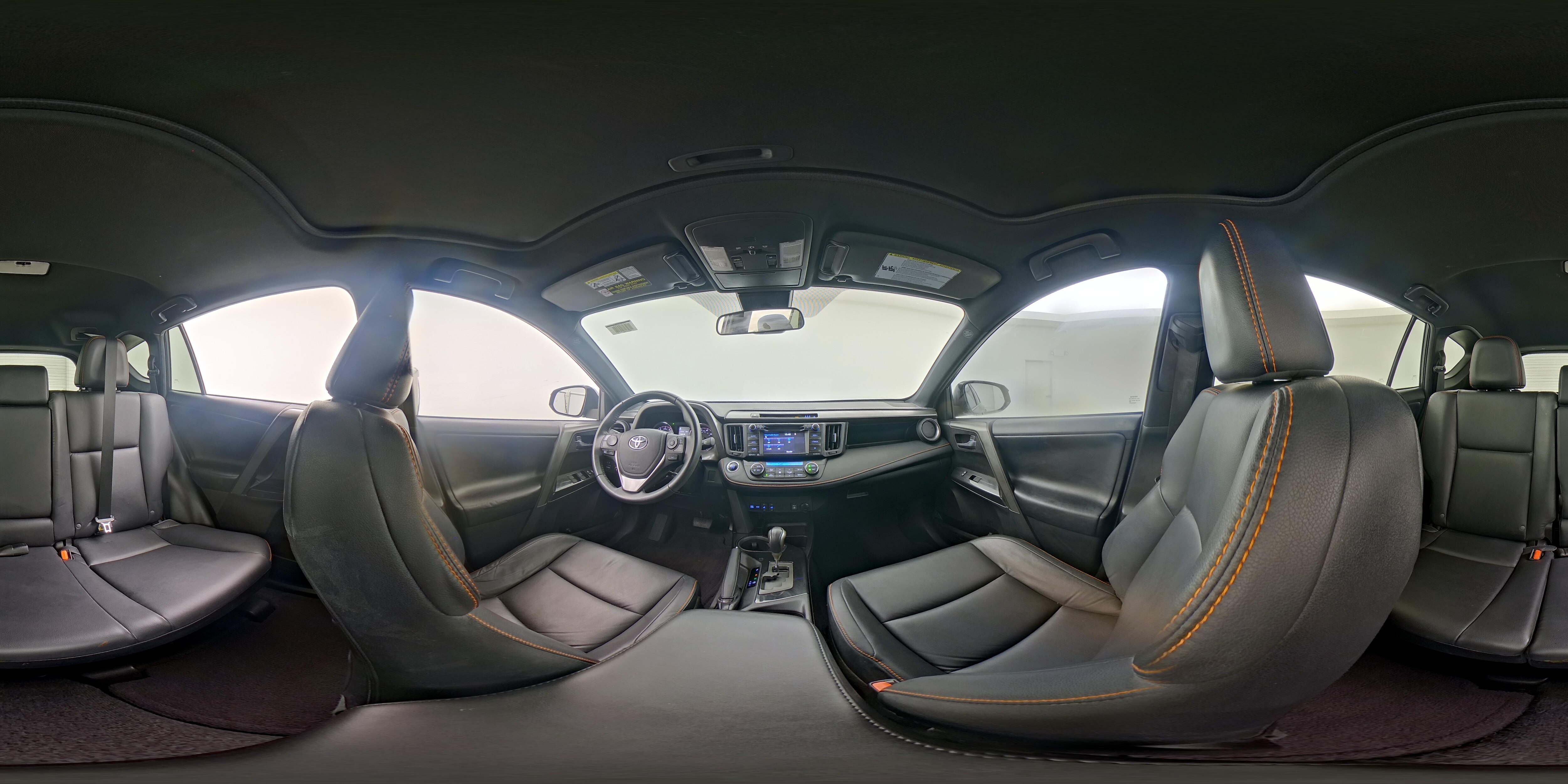 2017 Toyota RAV4 SE - Photo 23