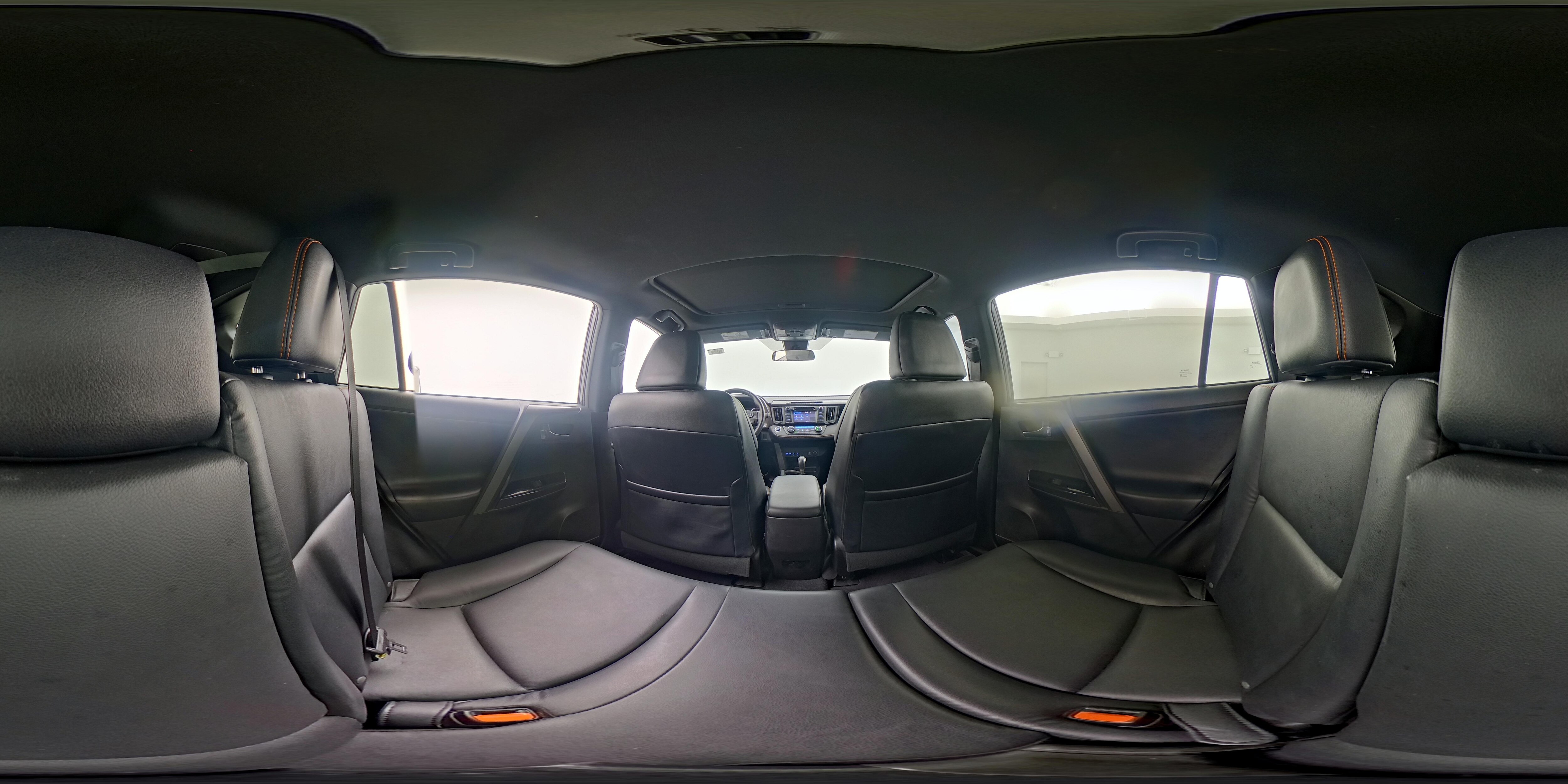 2017 Toyota RAV4 SE - Photo 24