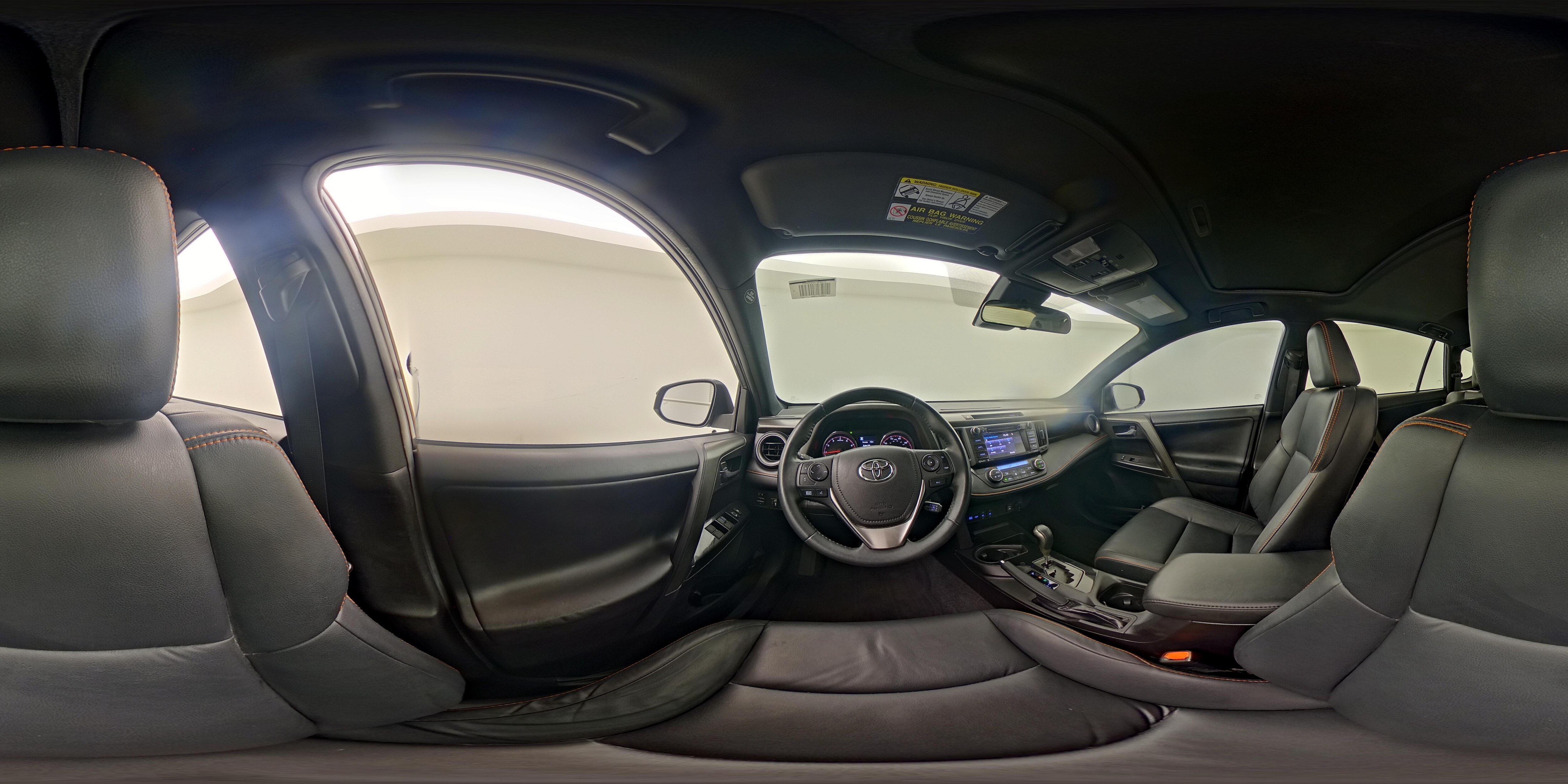 2017 Toyota RAV4 SE - Photo 25