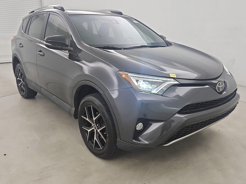 2017 Toyota RAV4 SE