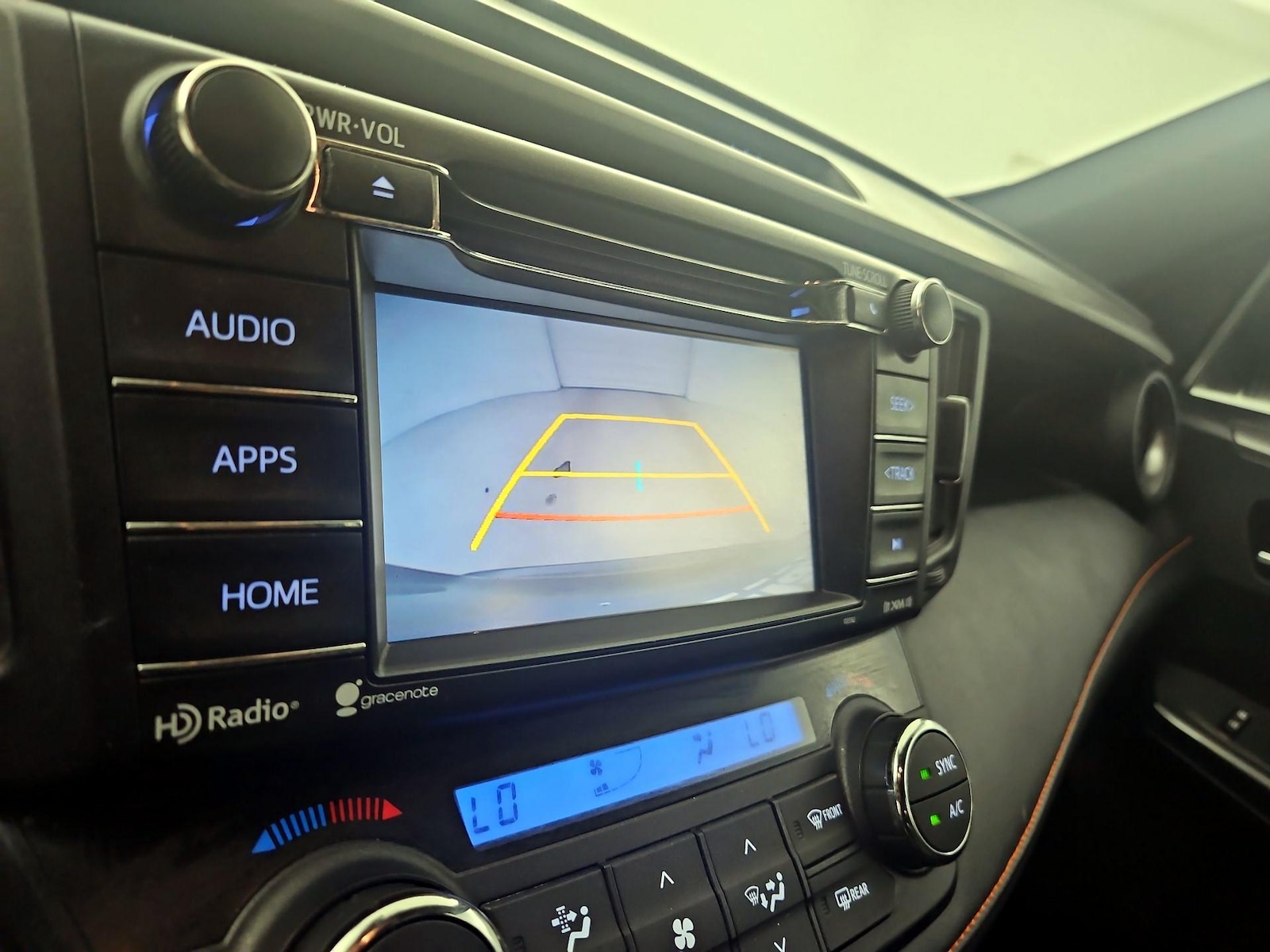 2017 Toyota RAV4 SE - Photo 13