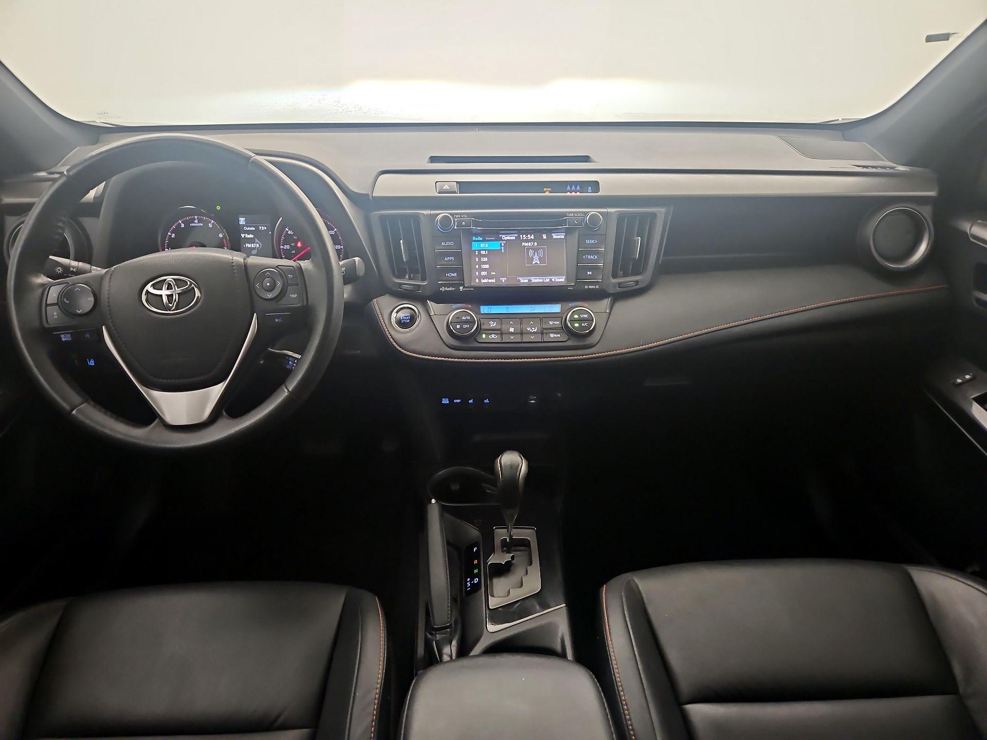 Thumbnail: 2017 Toyota RAV4 - 8