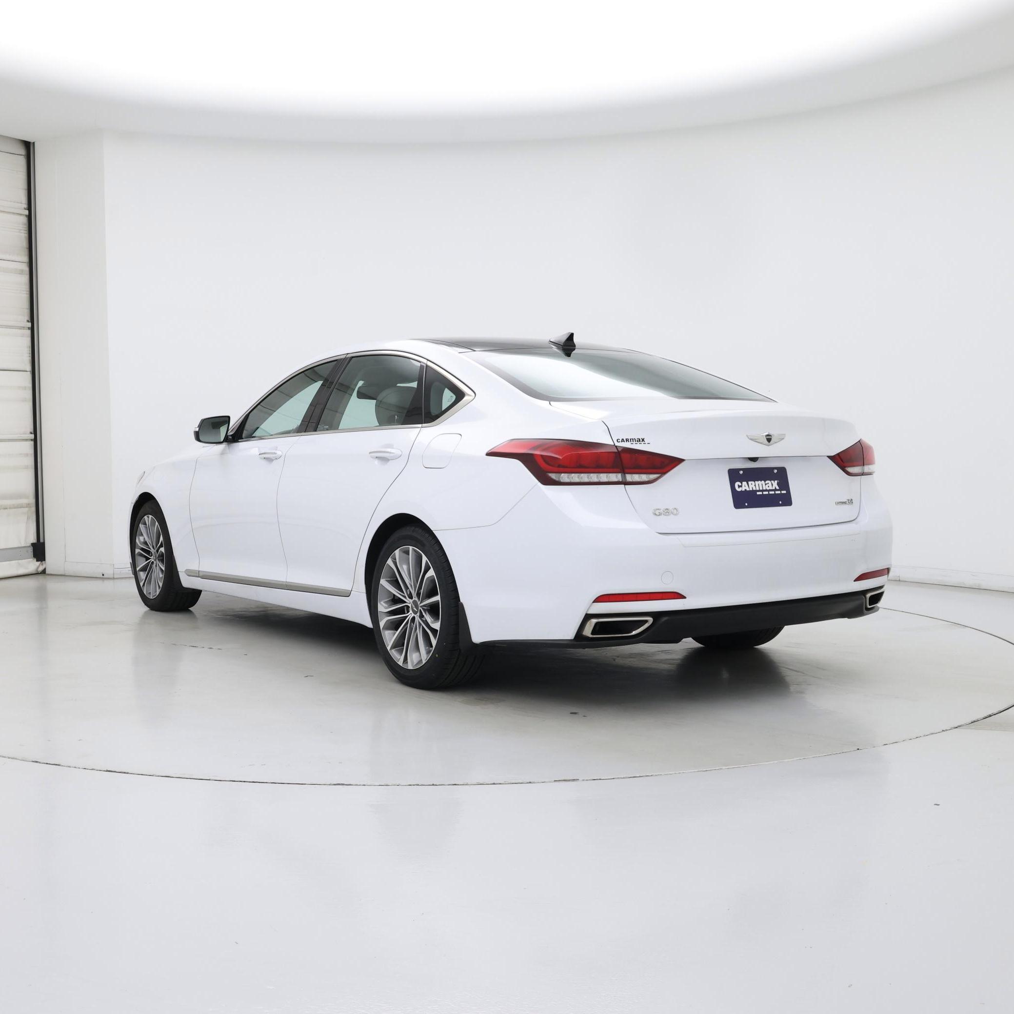 Thumbnail: 2016 Hyundai Genesis - 2