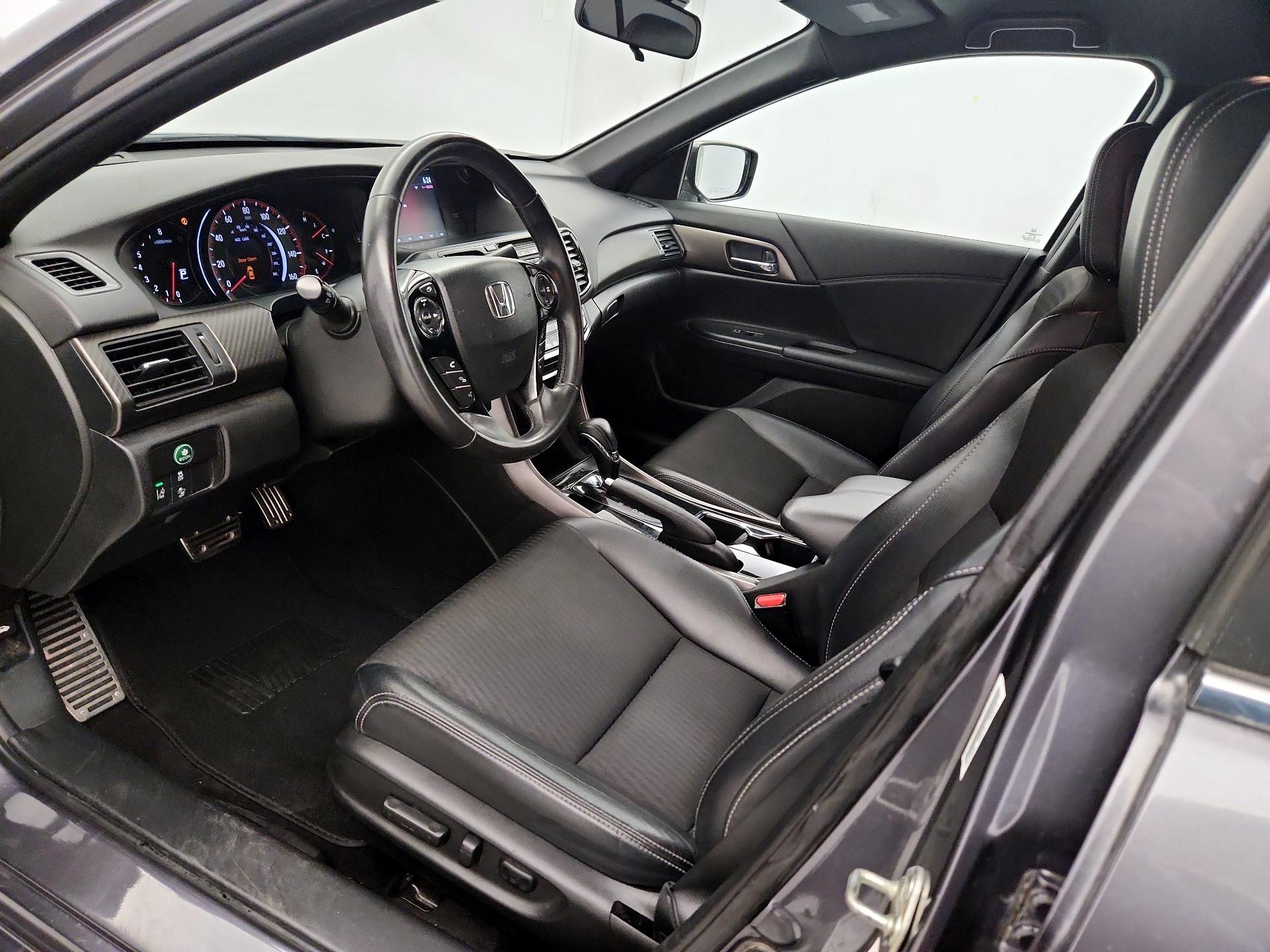 Thumbnail: 2017 Honda Accord - 11
