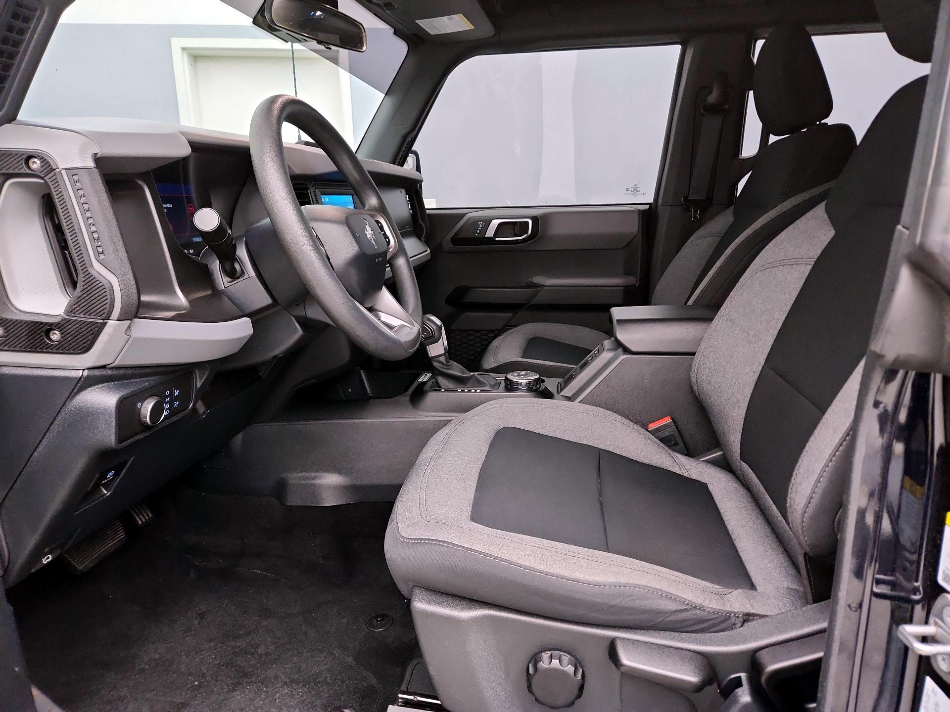 Thumbnail: 2021 Ford Bronco - 11