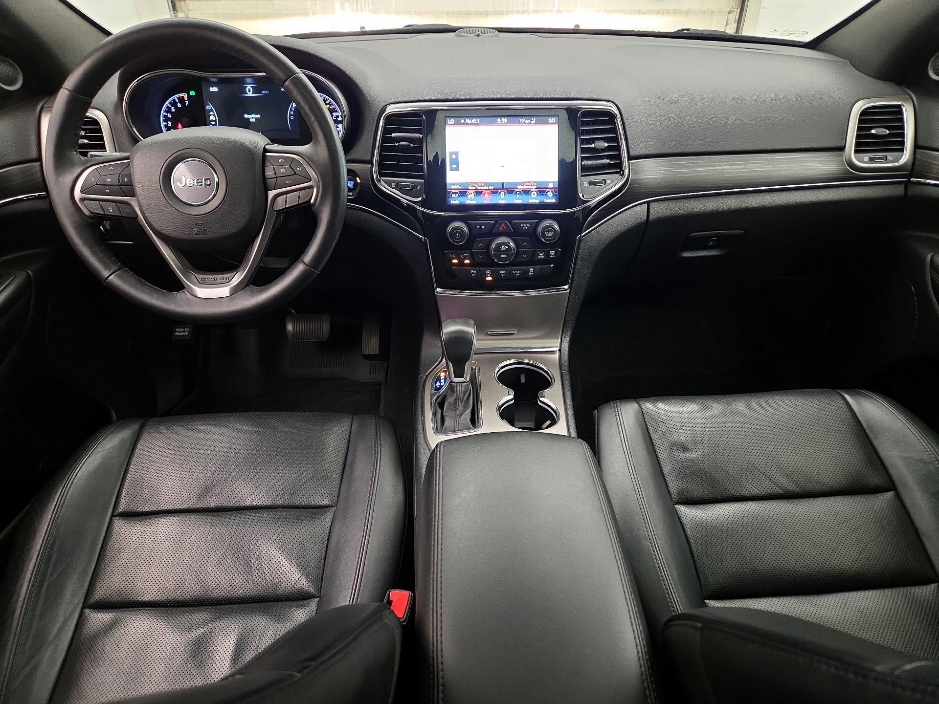 Thumbnail: 2021 Jeep Grand Cherokee - 8