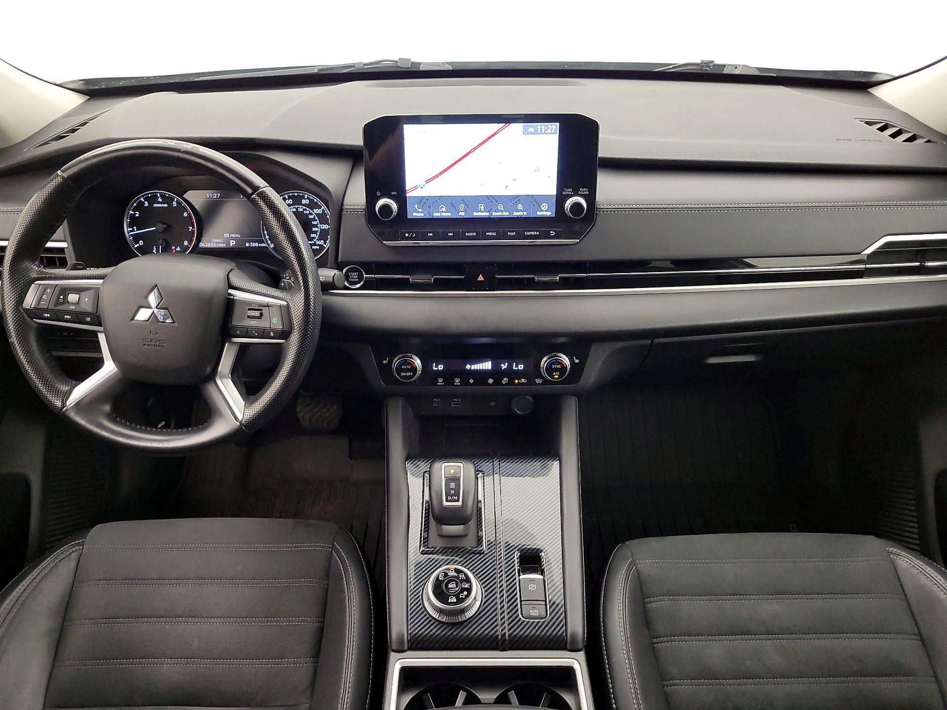 Thumbnail: 2022 Mitsubishi Outlander - 9
