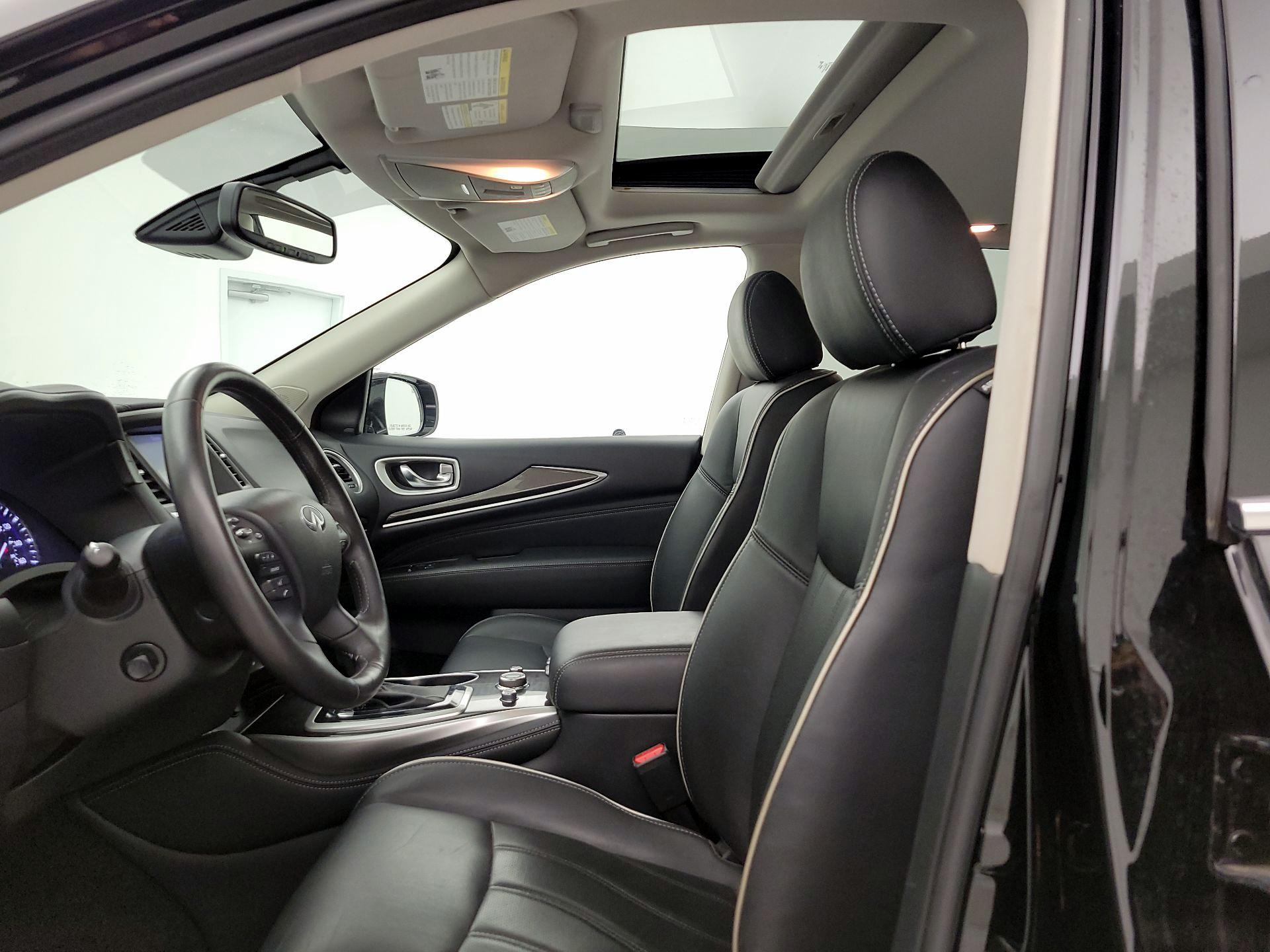 Thumbnail: 2020 INFINITI QX60 - 20