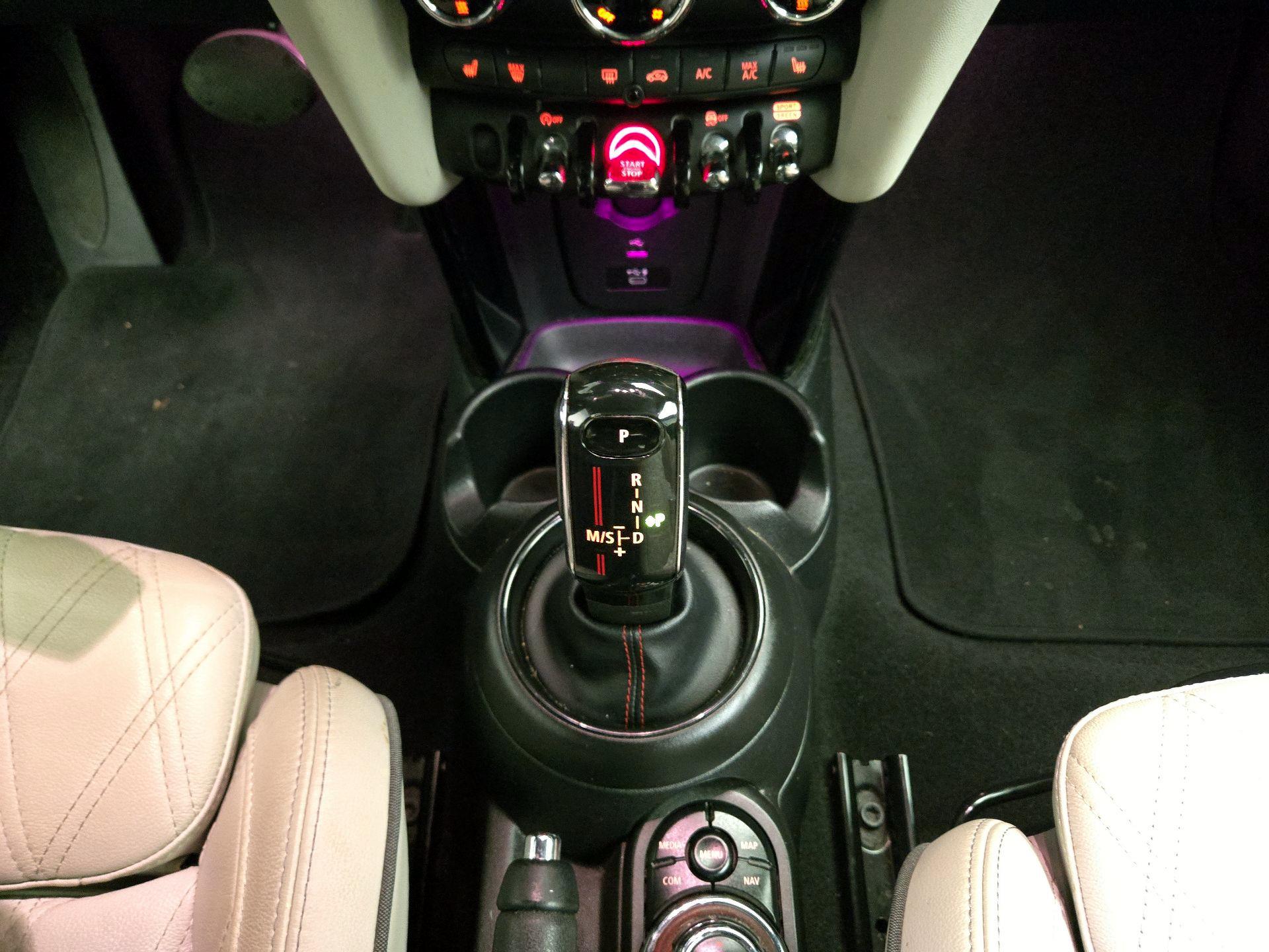 Thumbnail: 2021 MINI Cooper - 17