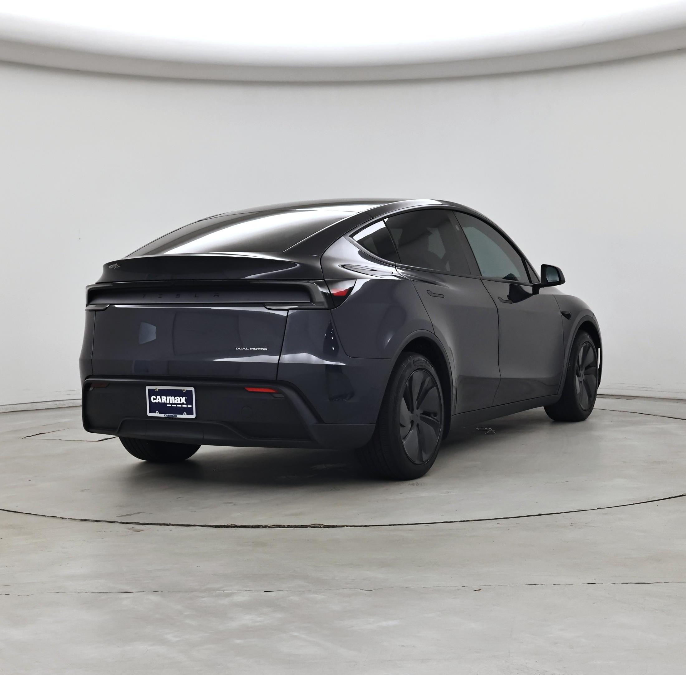 Thumbnail: 2026 Tesla Model Y - 8