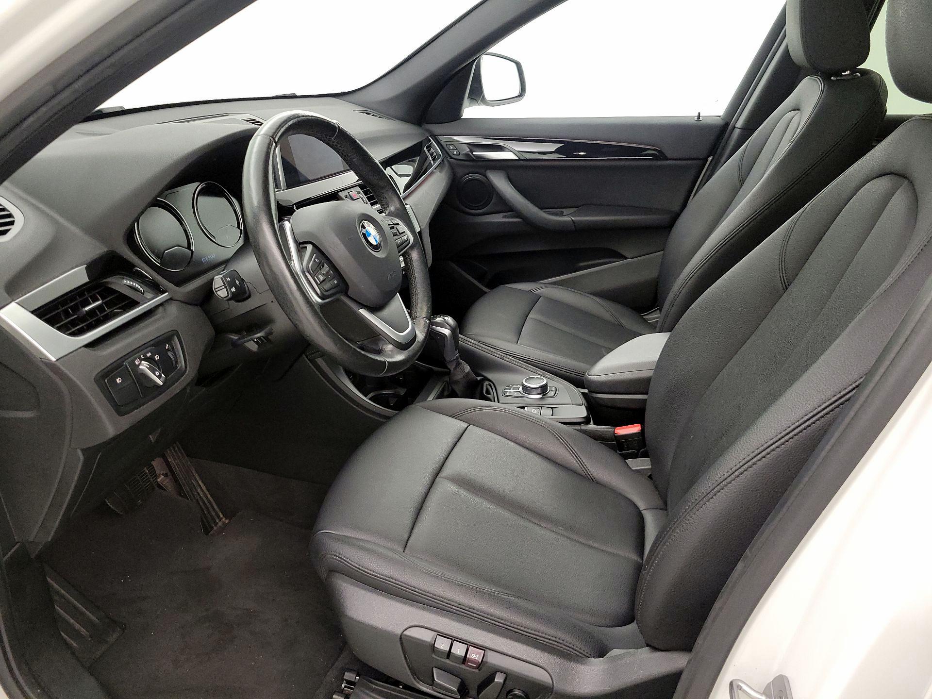Thumbnail: 2019 BMW X1 - 11