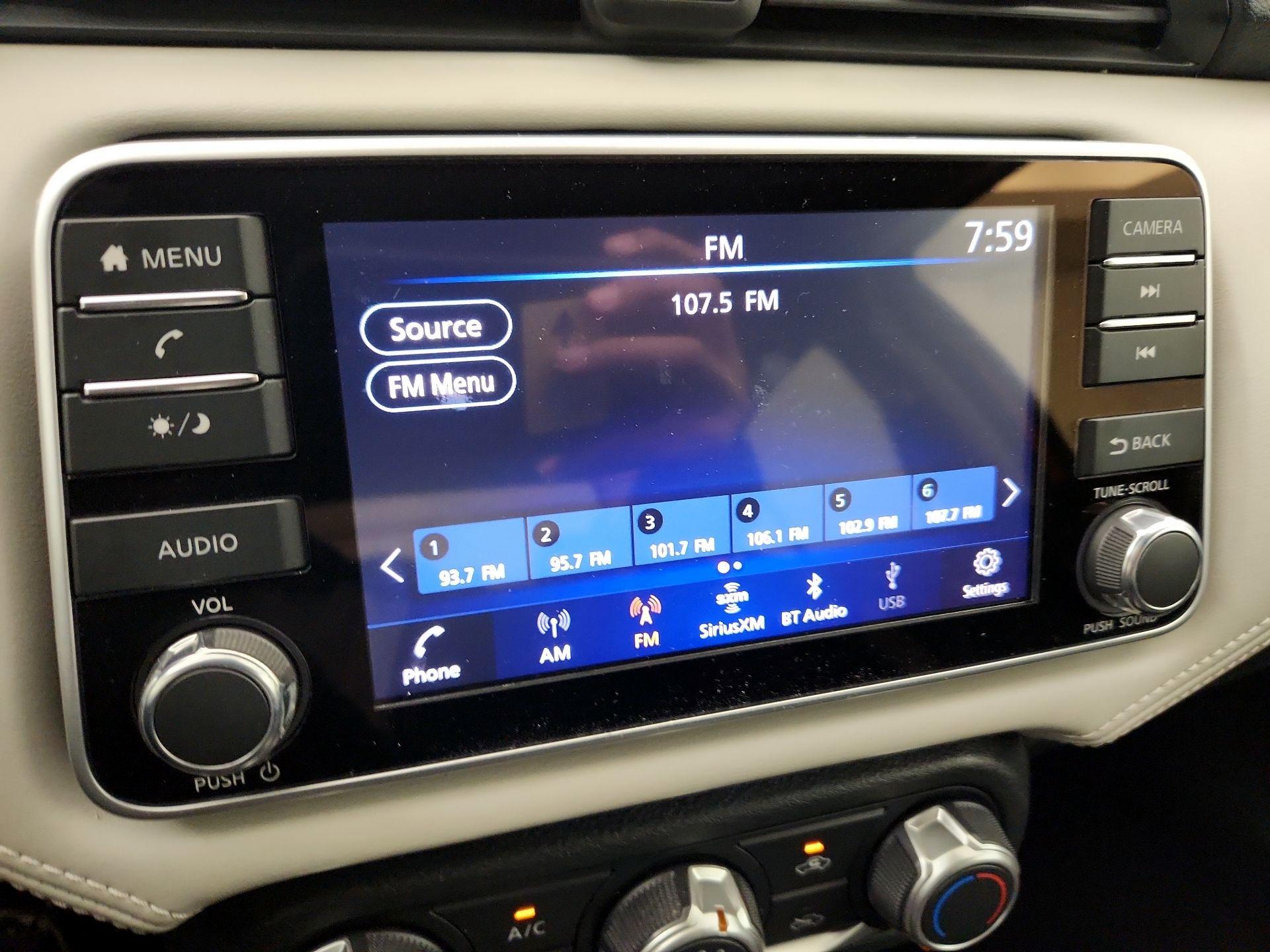 Thumbnail: 2020 Nissan Versa - 15