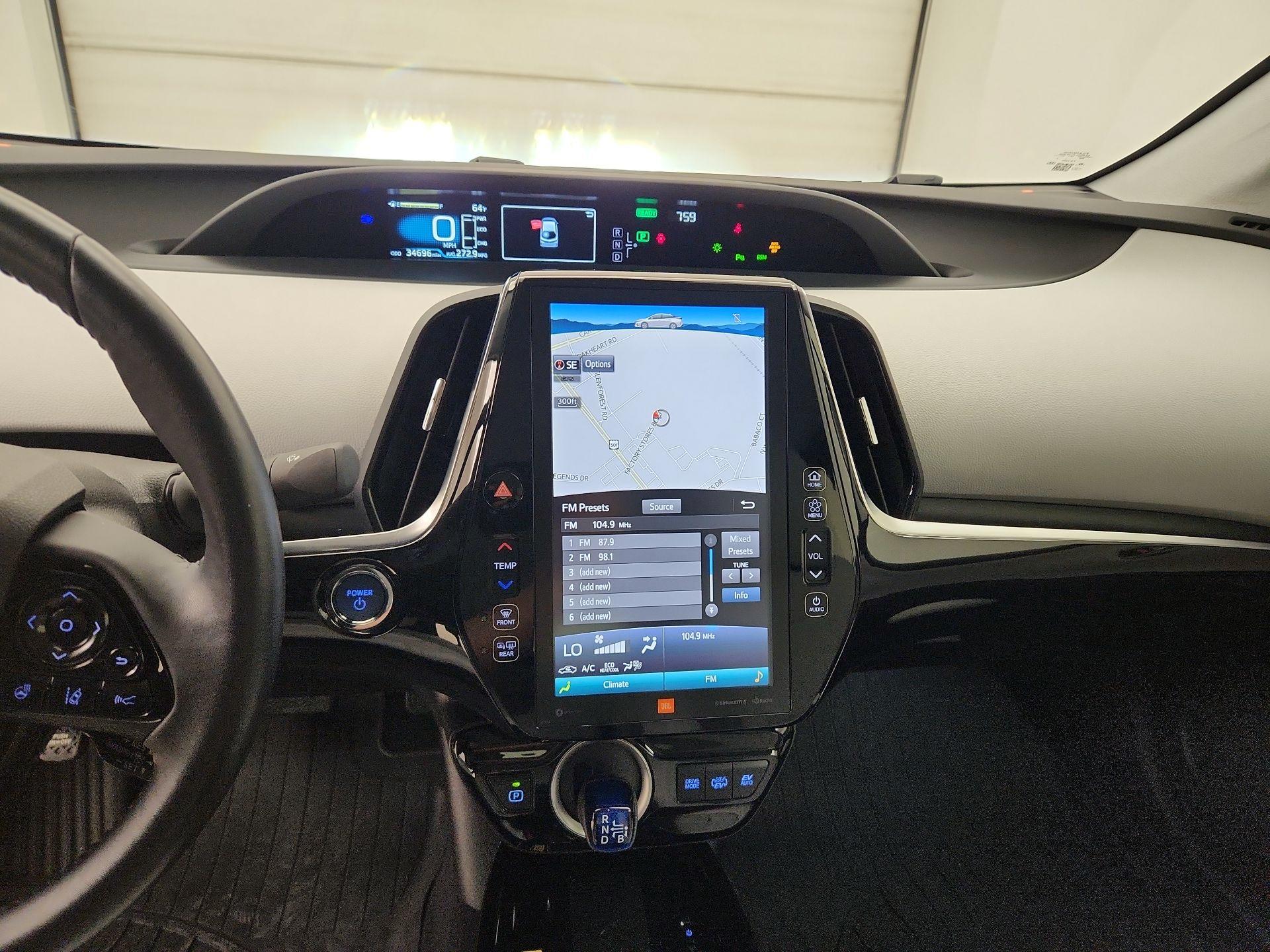 Thumbnail: 2020 Toyota Prius Prime - 9