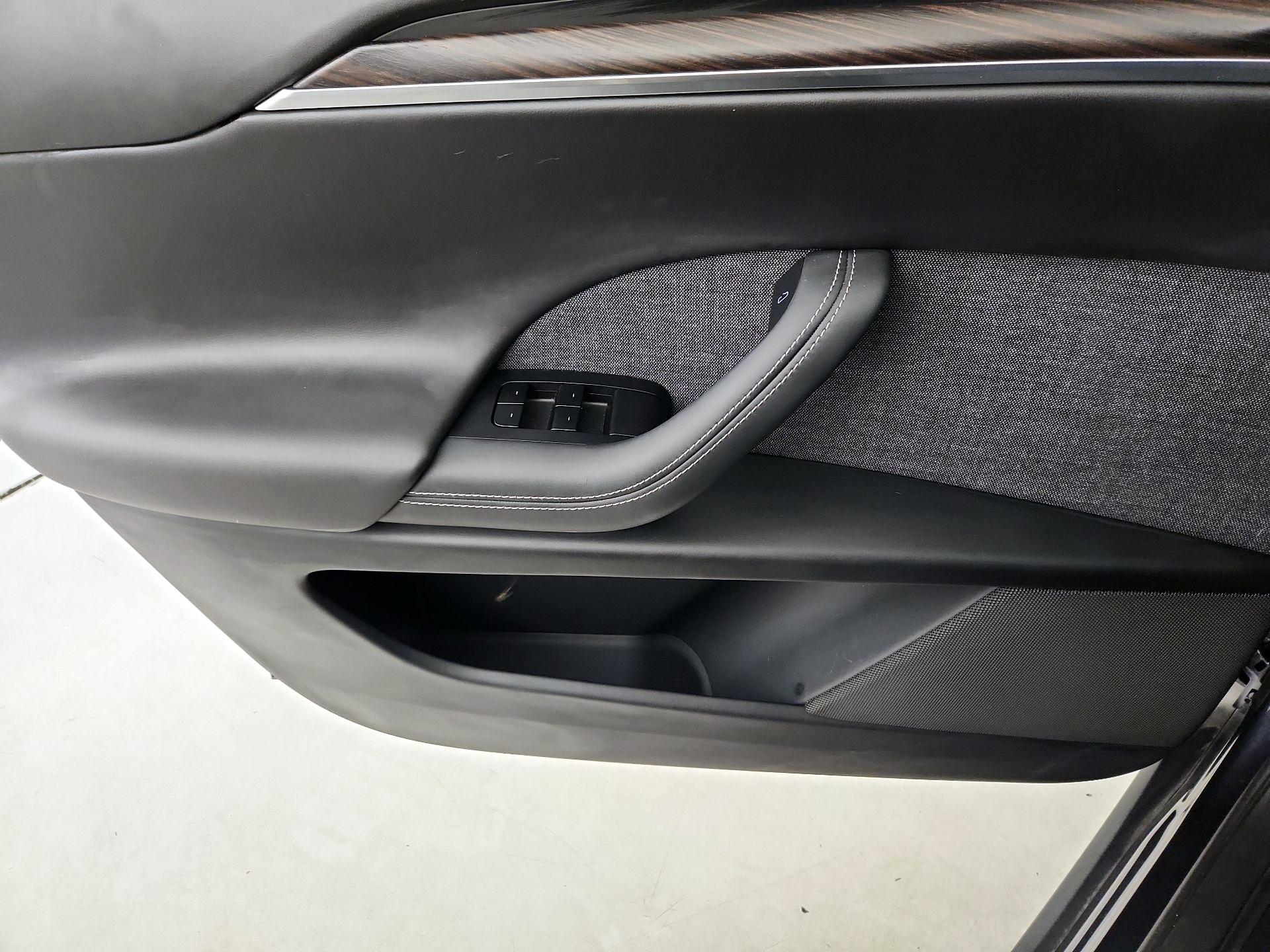 Thumbnail: 2024 Tesla Model X - 12
