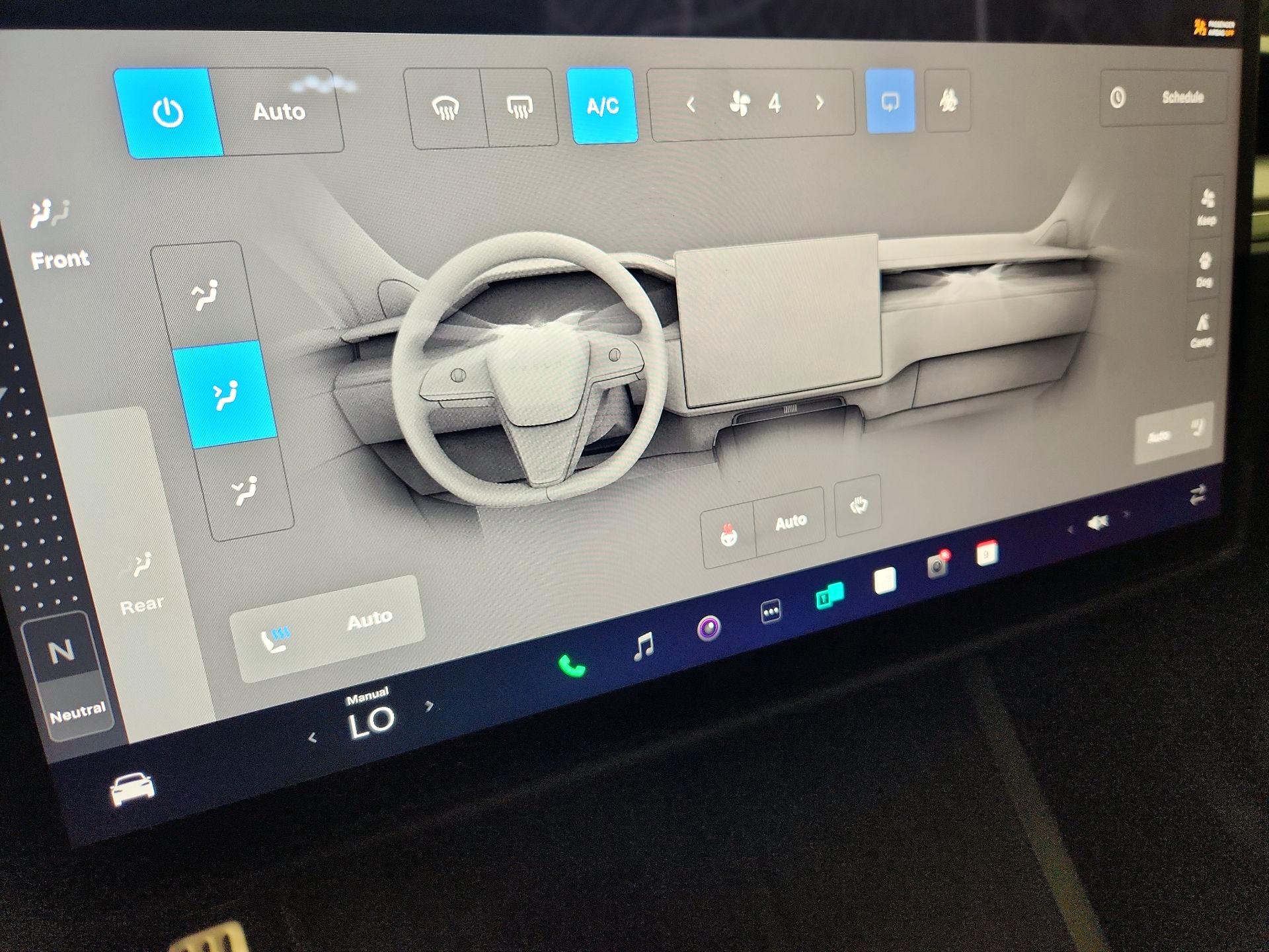 Thumbnail: 2024 Tesla Model X - 17