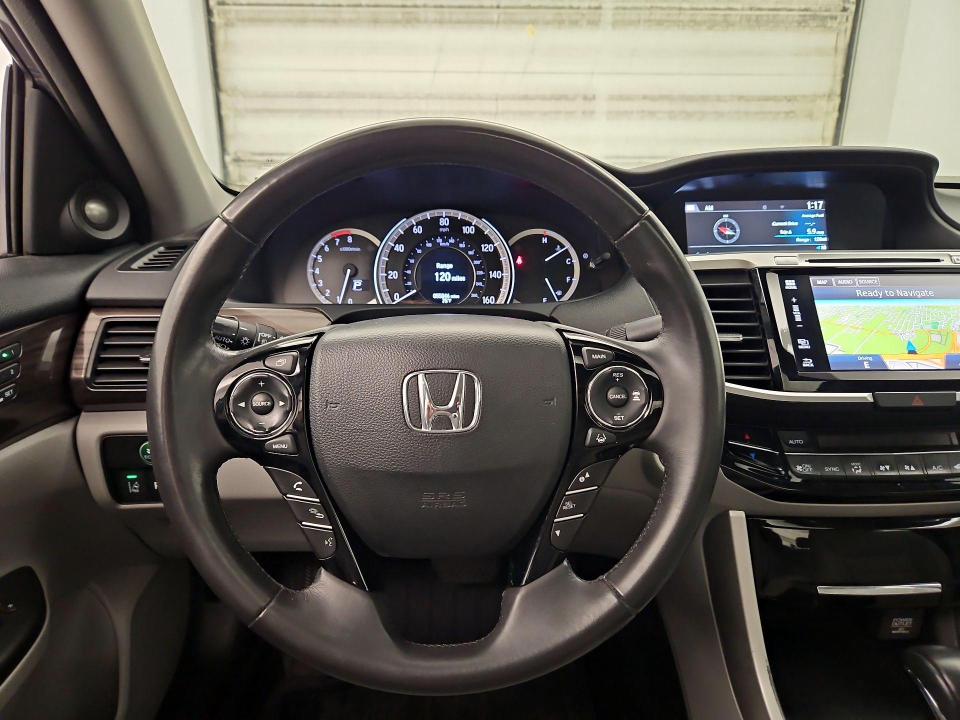 Thumbnail: 2017 Honda Accord - 10