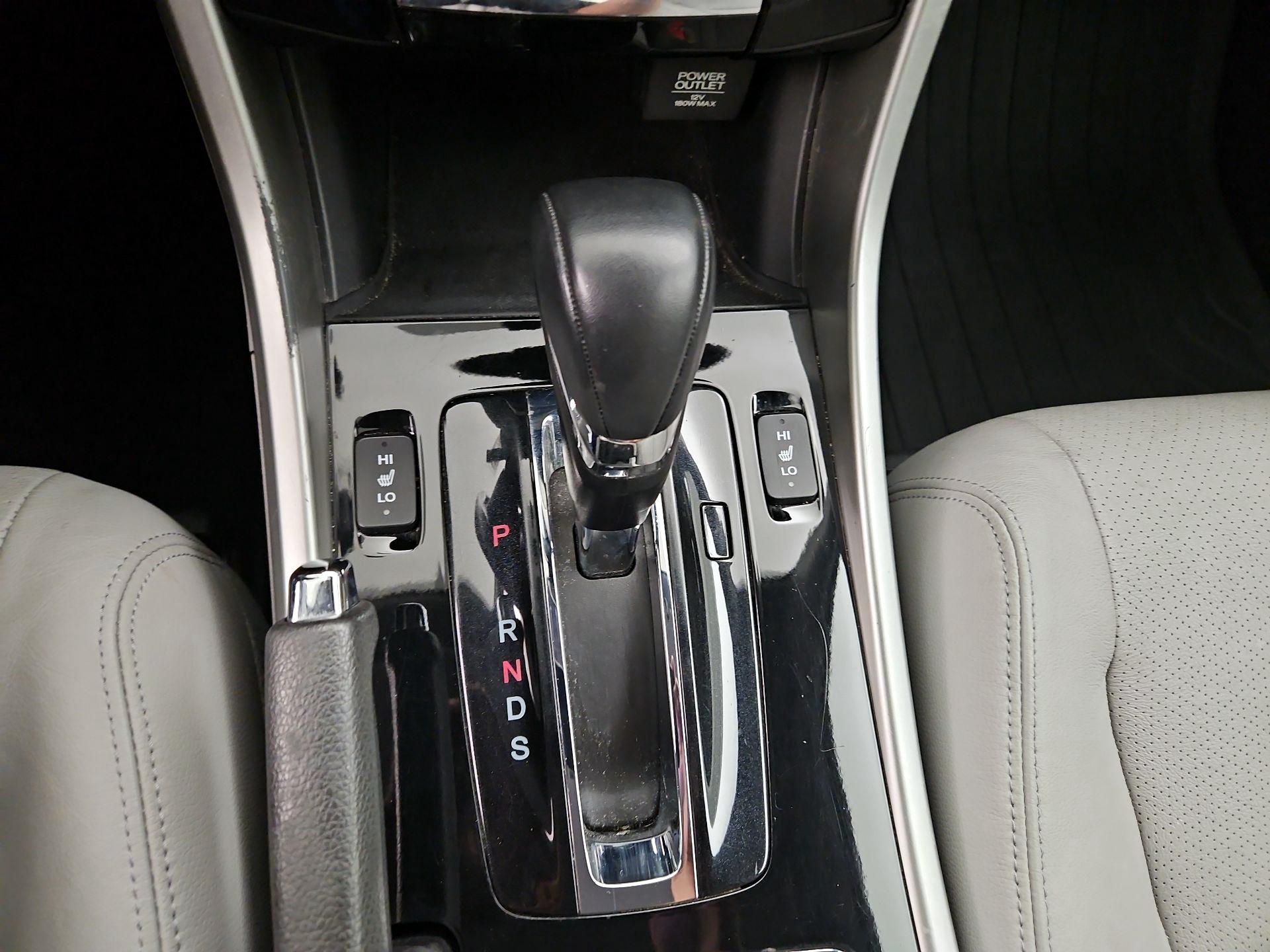 Thumbnail: 2017 Honda Accord - 18