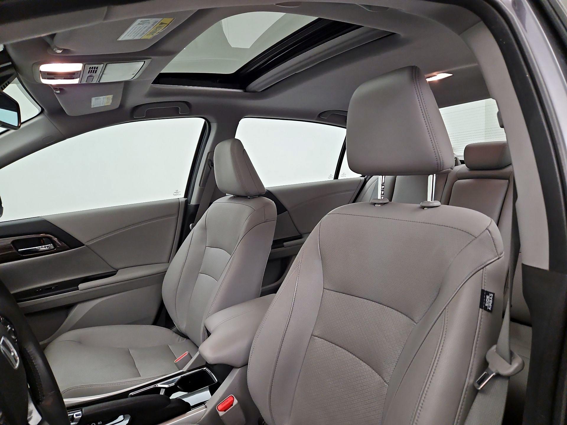 Thumbnail: 2017 Honda Accord - 20