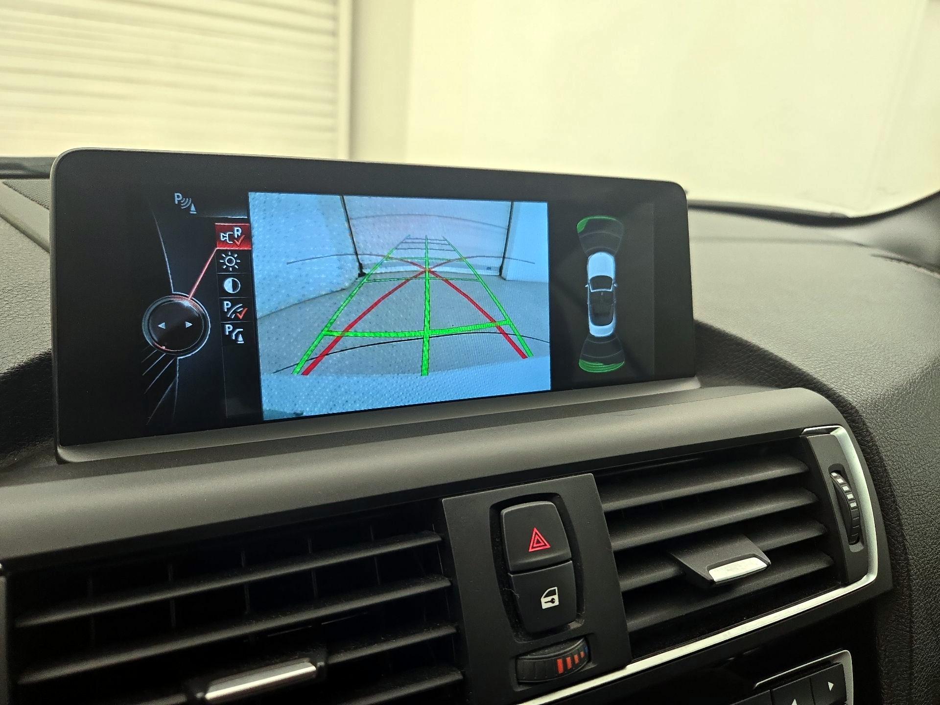 Thumbnail: 2015 BMW 2 Series - 15