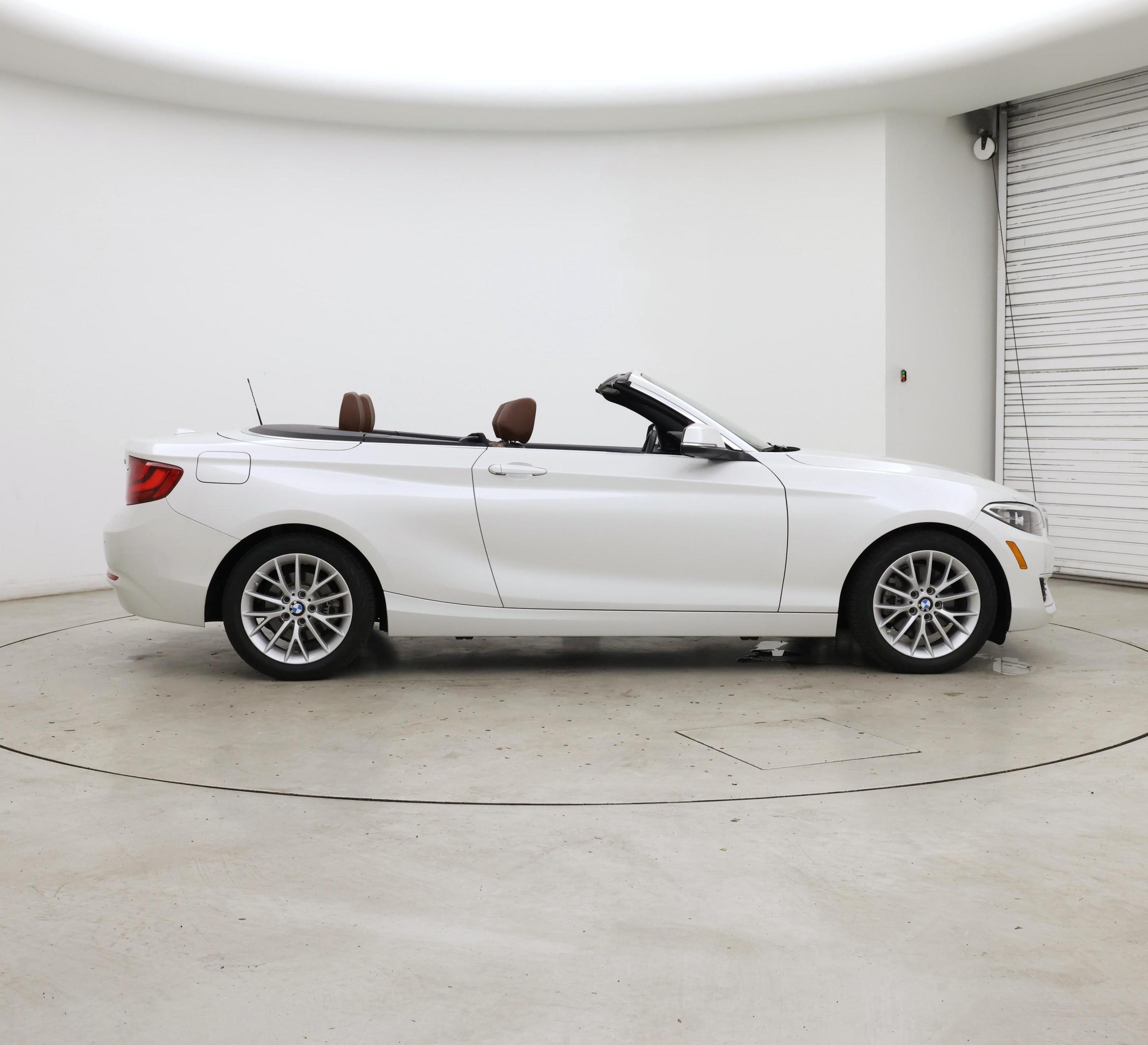 Thumbnail: 2015 BMW 2 Series - 7