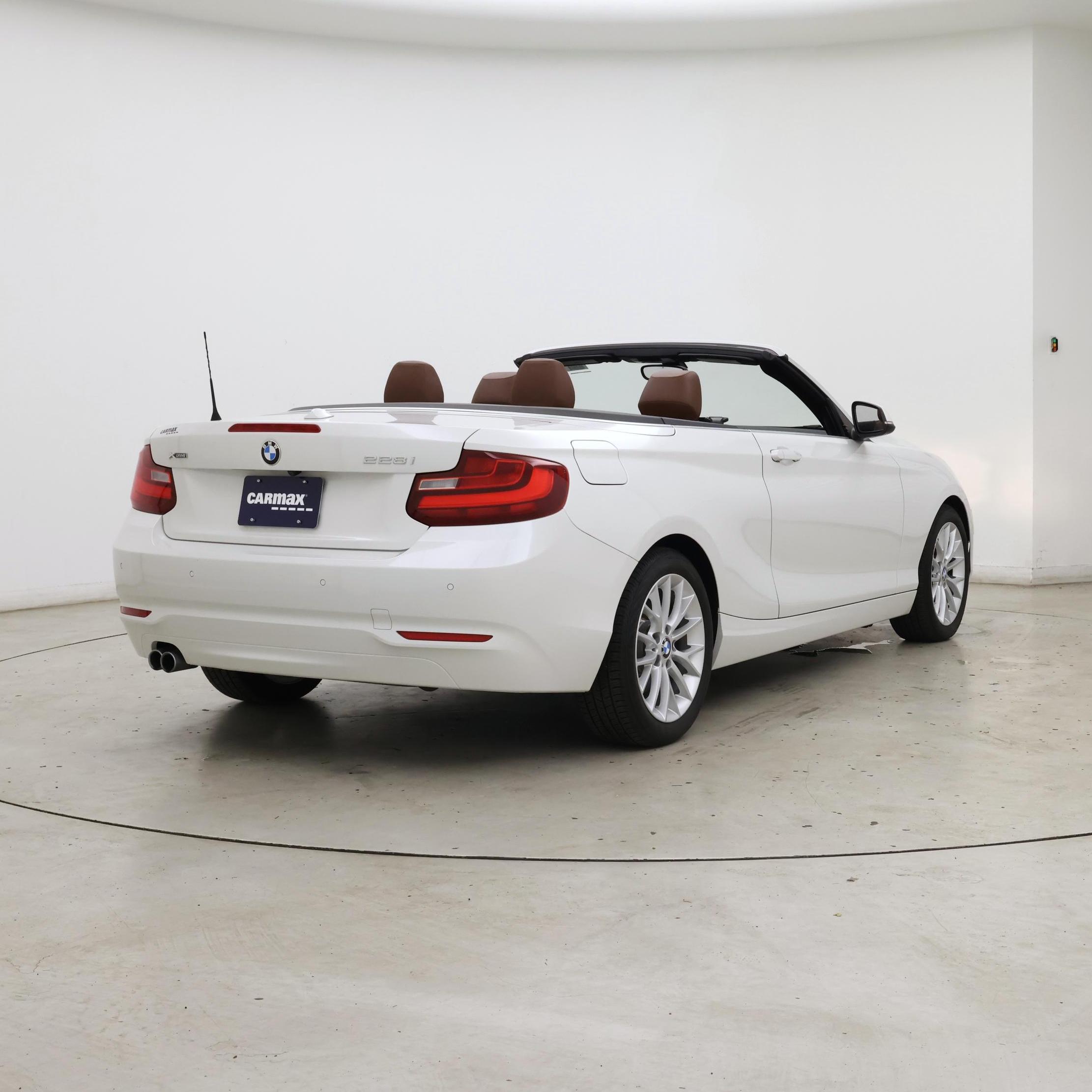 Thumbnail: 2015 BMW 2 Series - 8