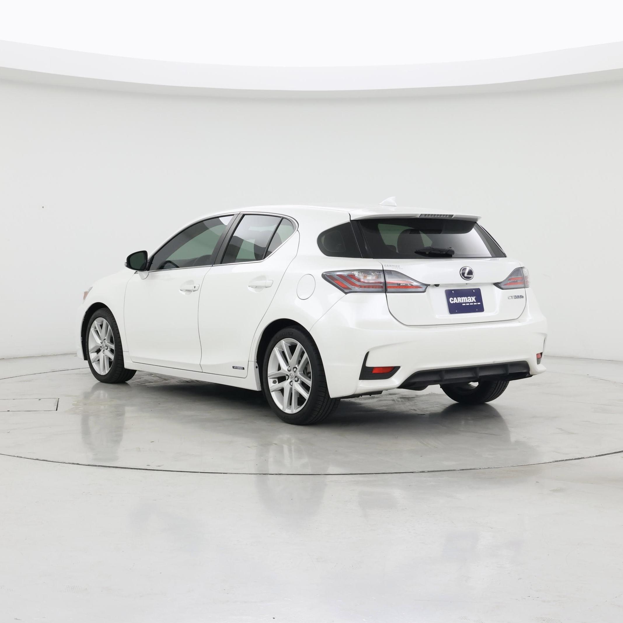 Thumbnail: 2016 Lexus CT - 2