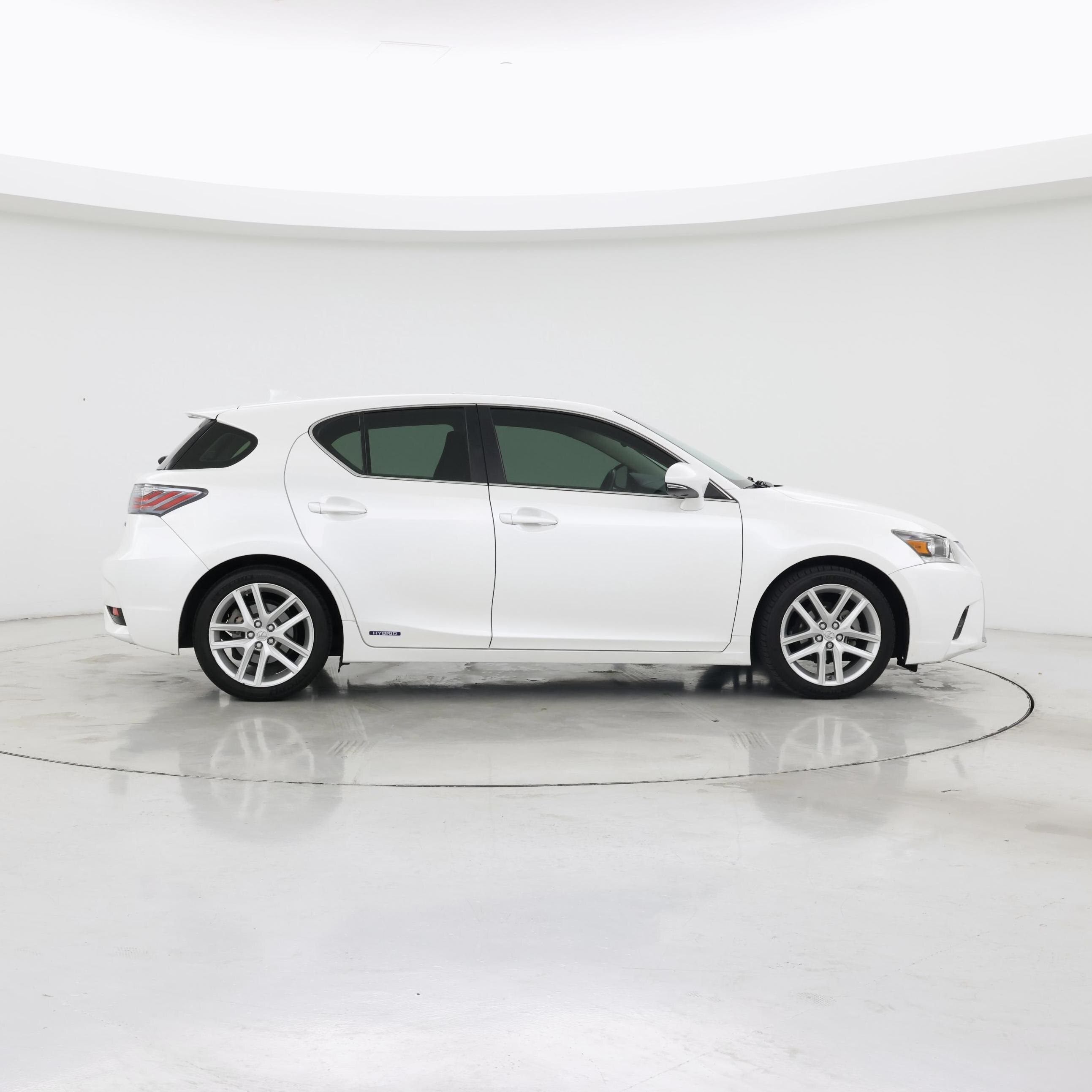 Thumbnail: 2016 Lexus CT - 7