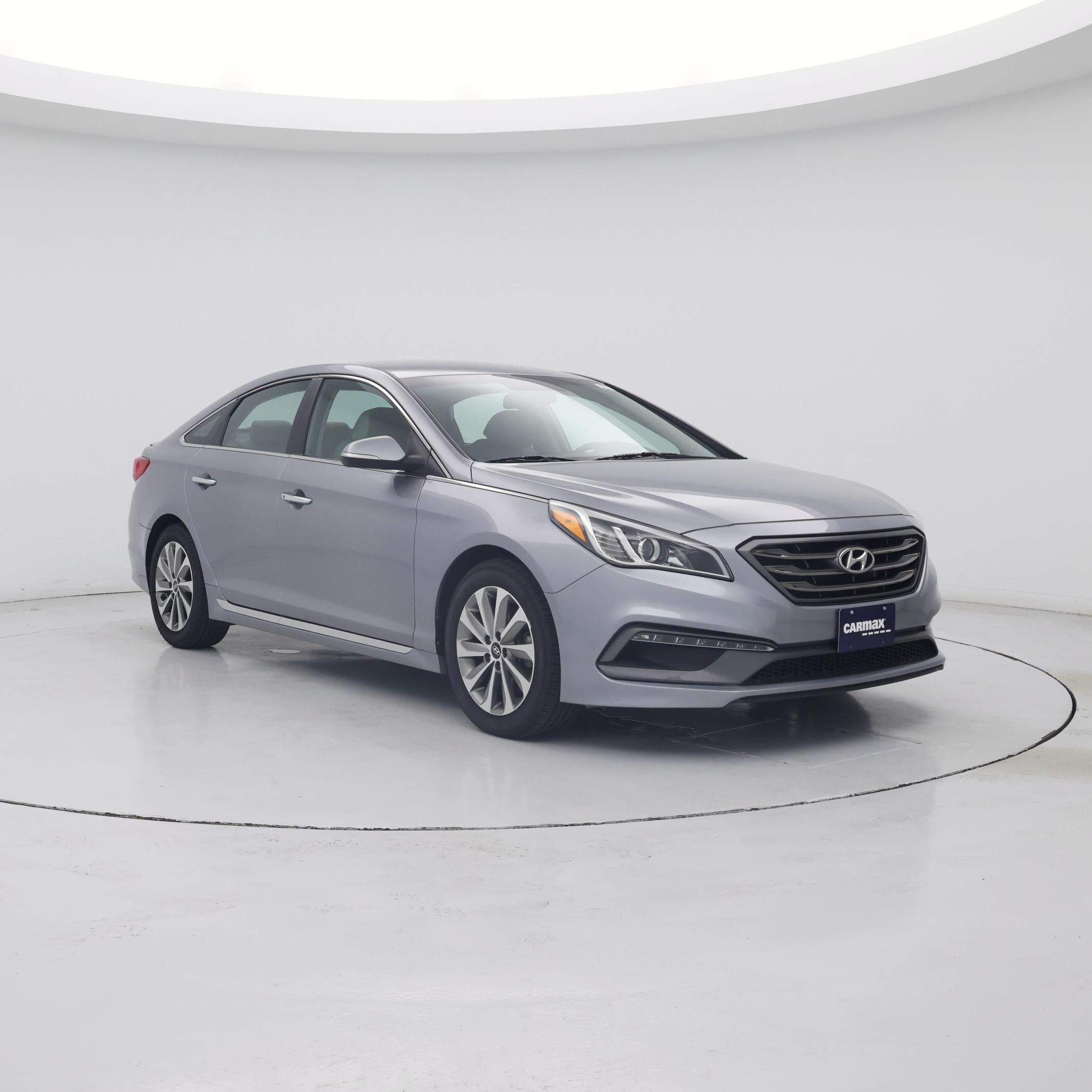 Gray 2016 Hyundai Sonata Sedan Front-Wheel Drive Automatic