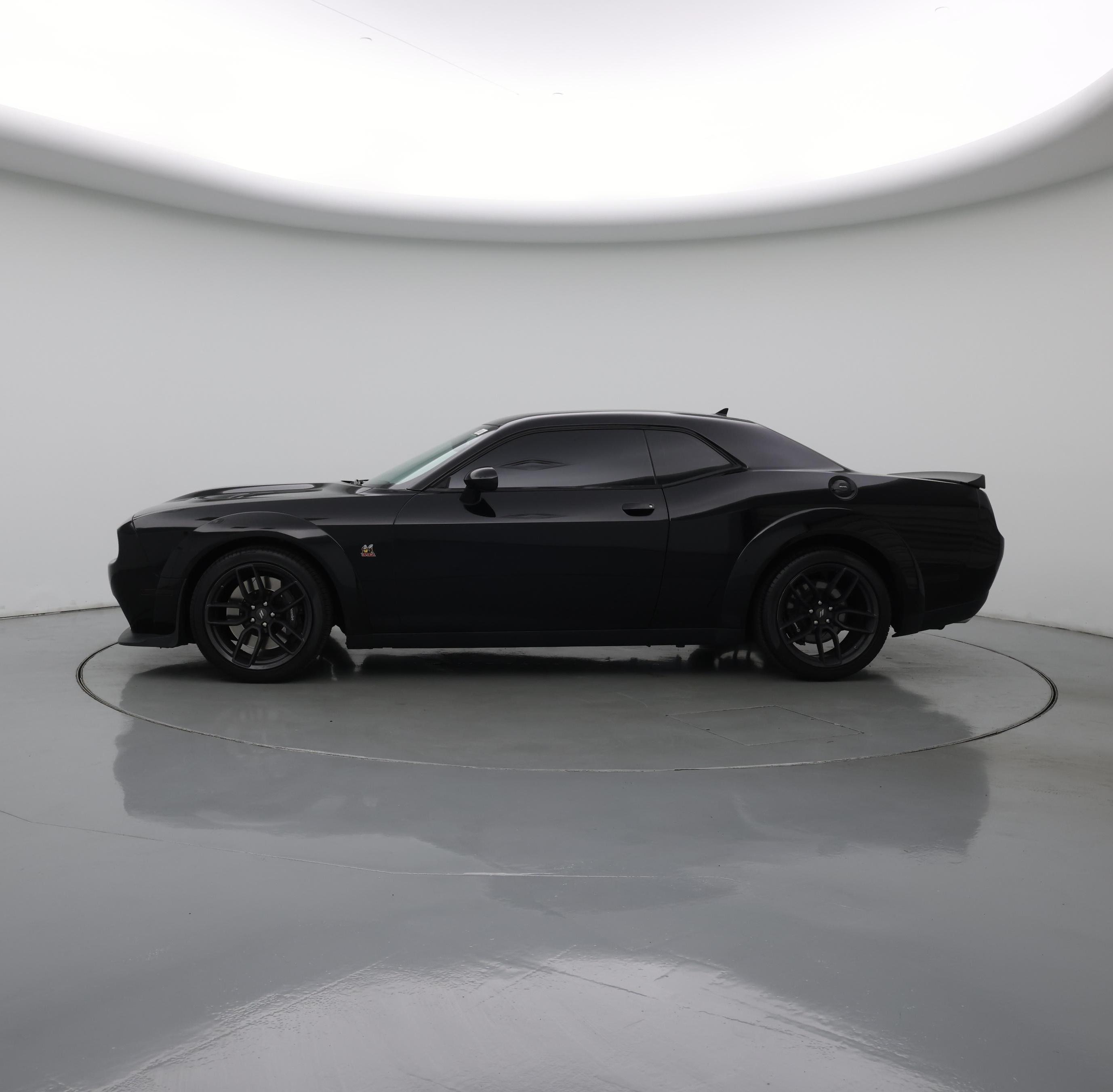 Thumbnail: 2020 Dodge Challenger - 3