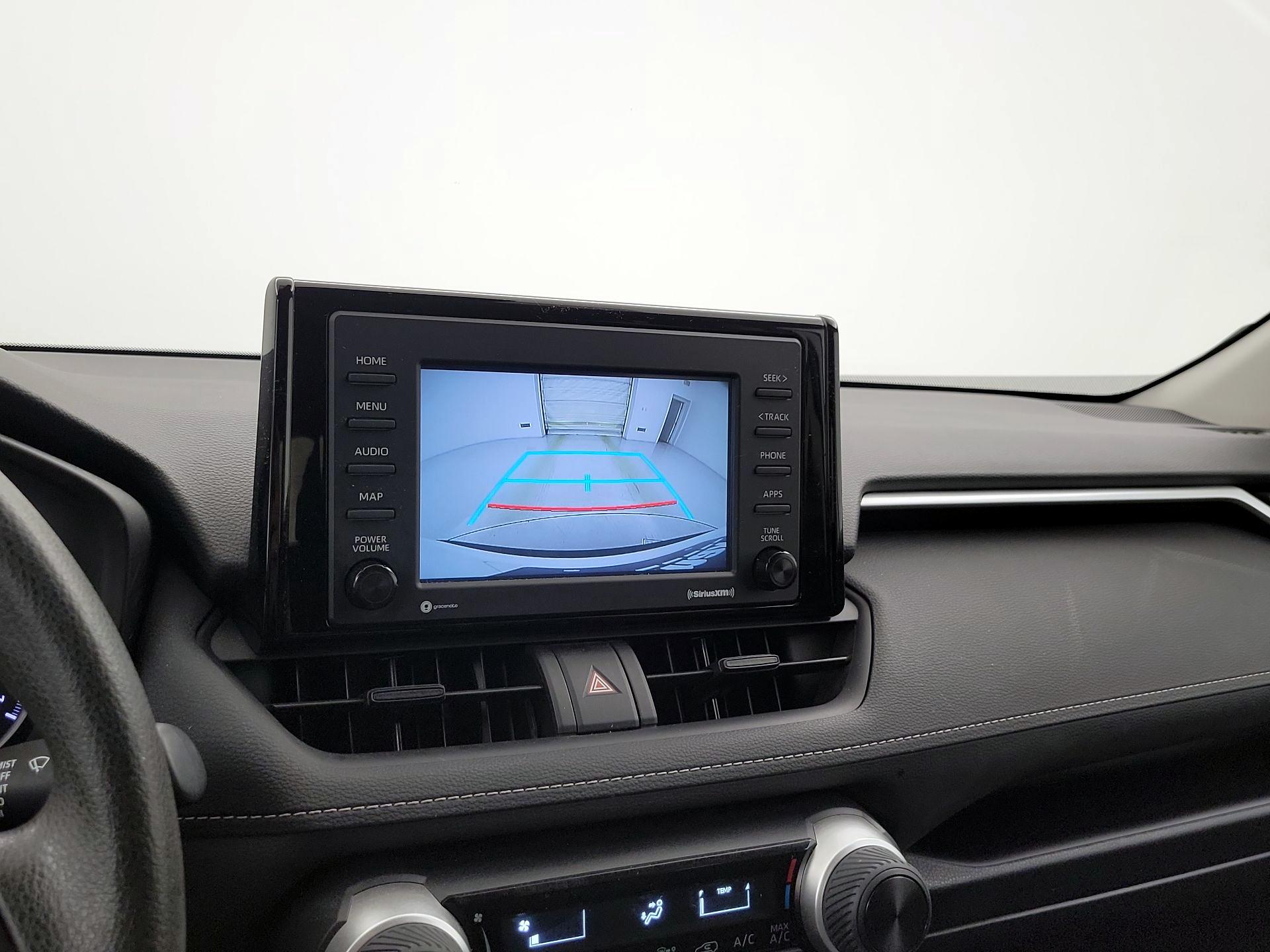 Thumbnail: 2021 Toyota RAV4 - 14