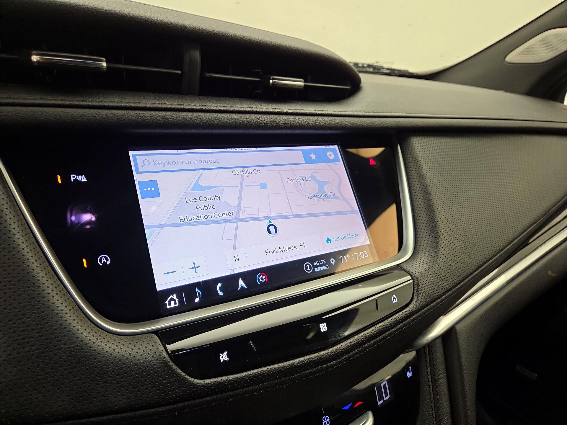 Thumbnail: 2021 Cadillac XT5 - 14