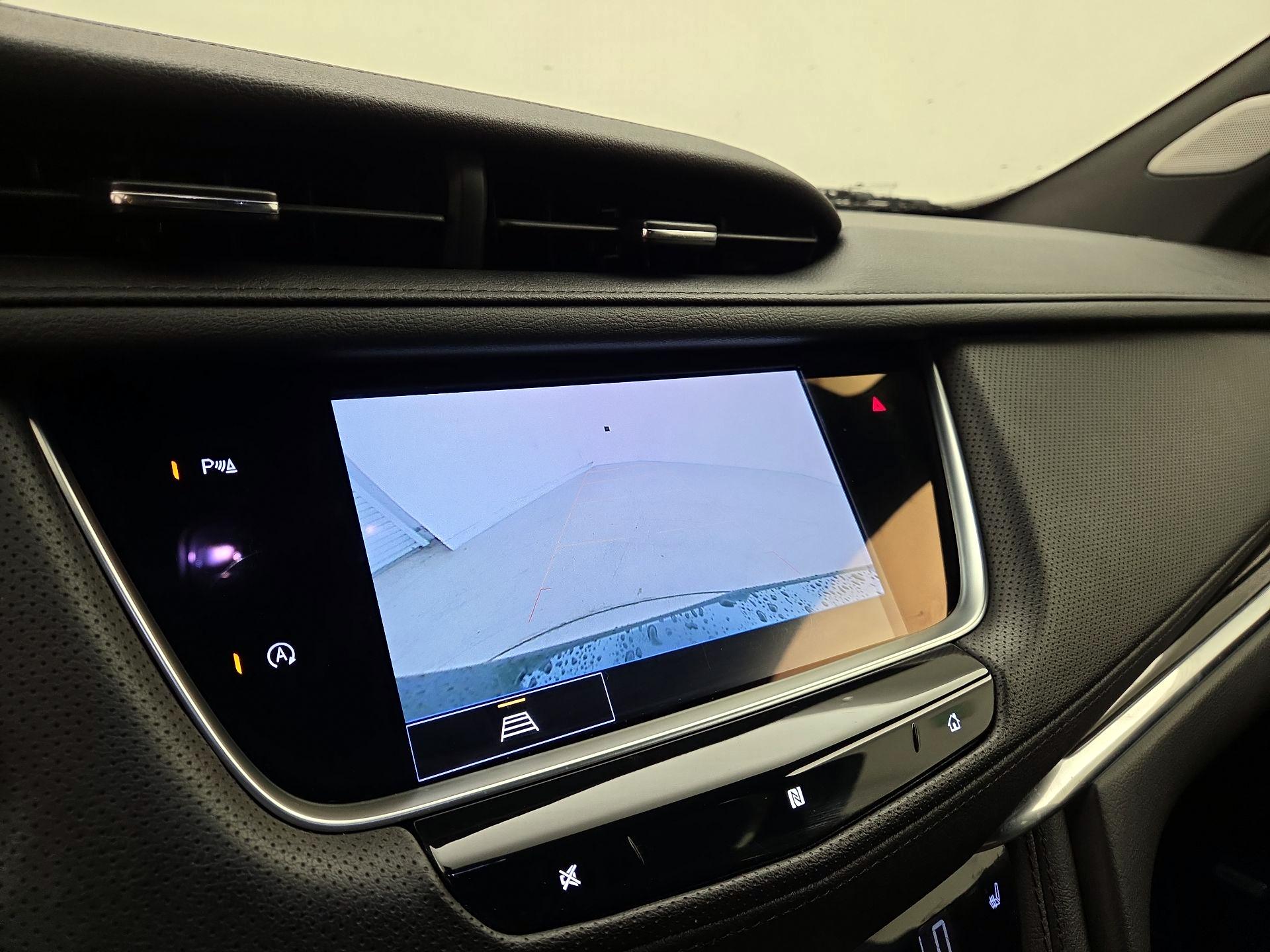 Thumbnail: 2021 Cadillac XT5 - 15