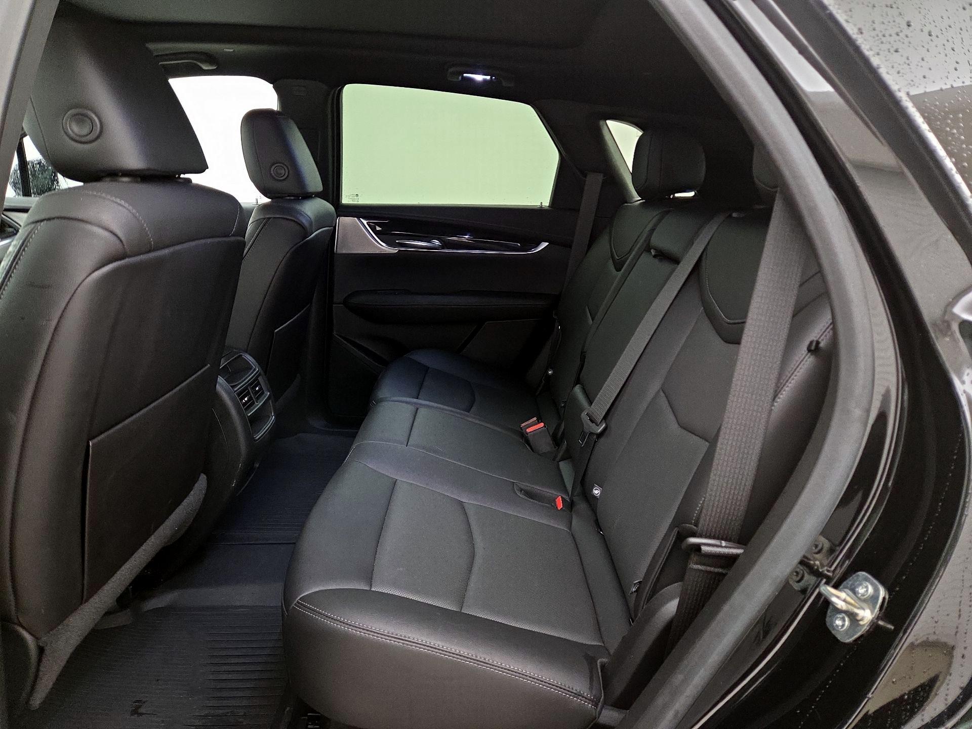 Thumbnail: 2021 Cadillac XT5 - 20