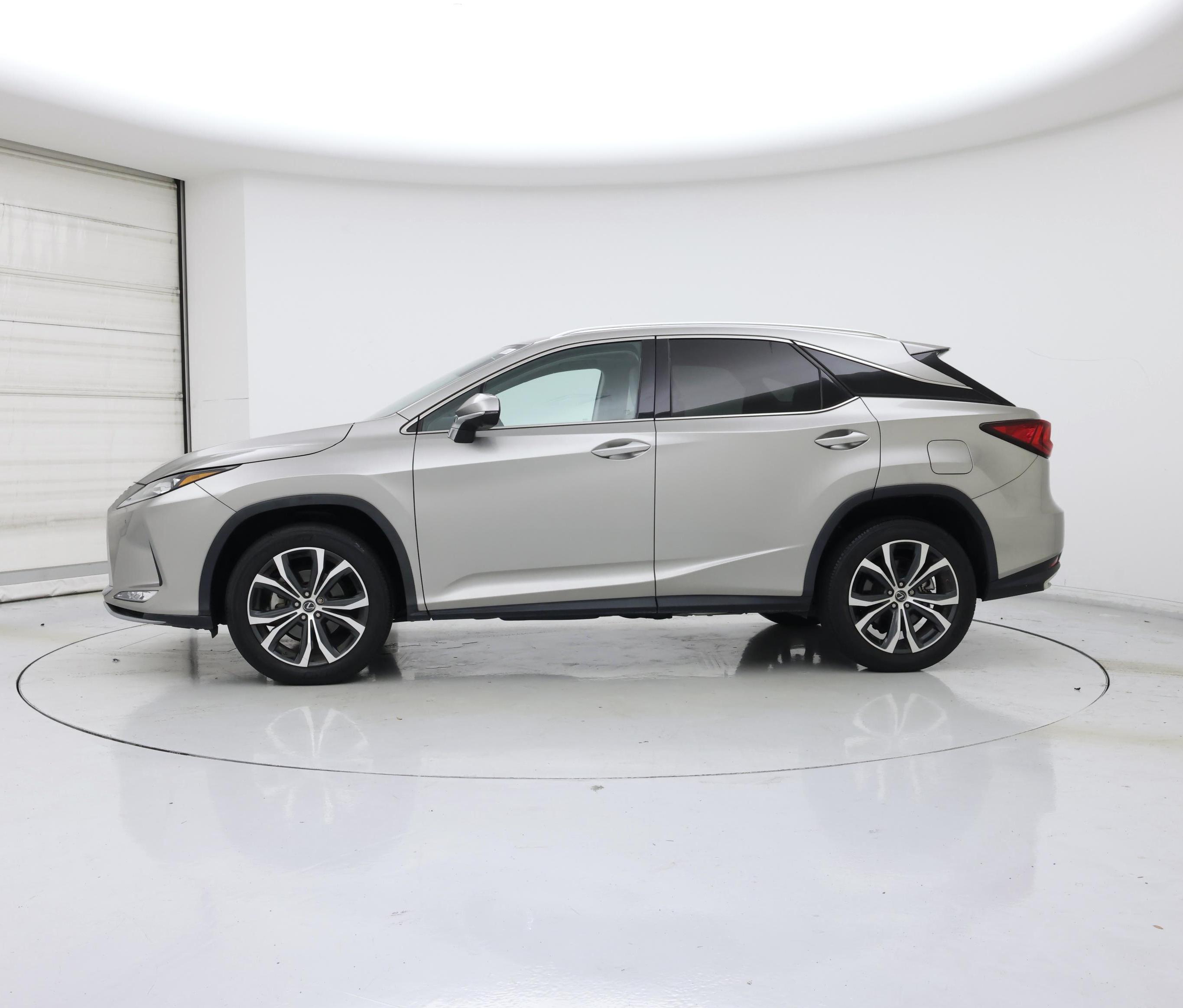 Thumbnail: 2022 Lexus RX - 3