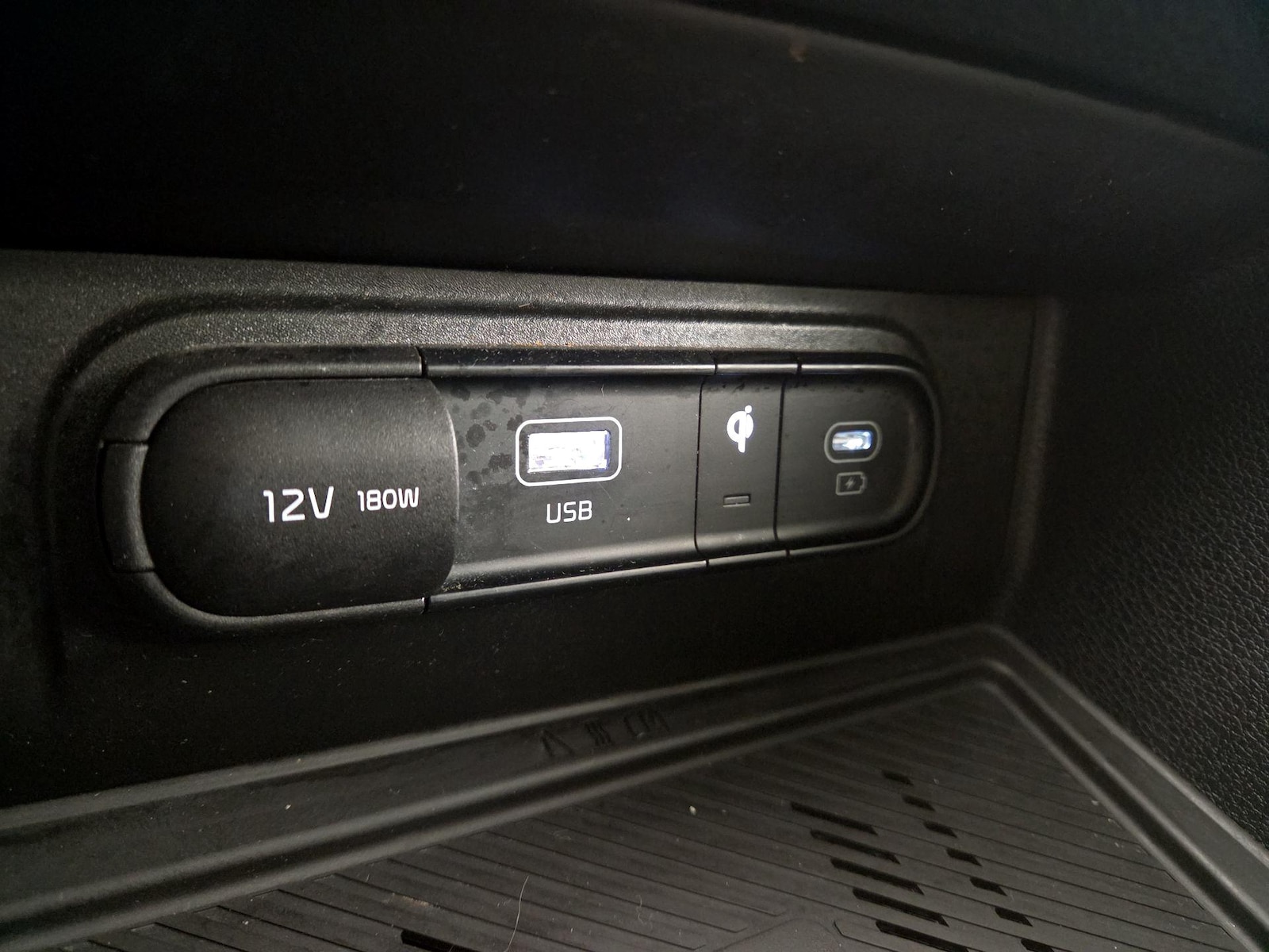 2023 Kia Sportage X-Line - Photo 20