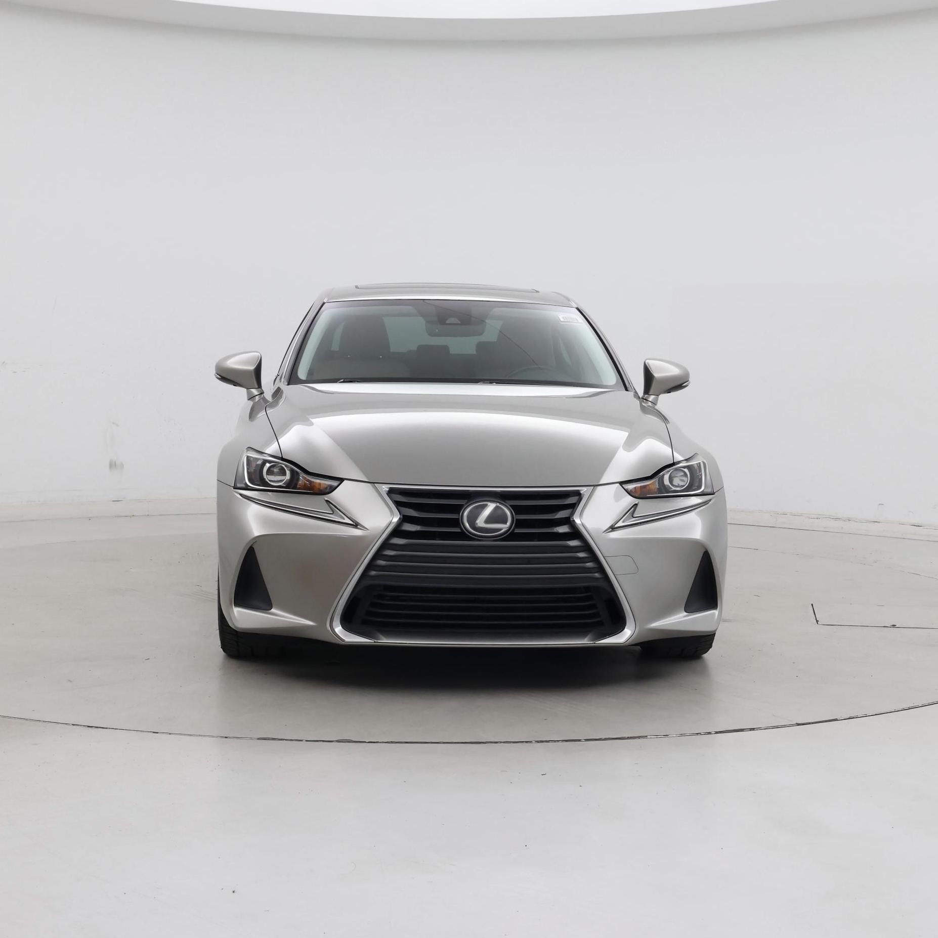 Thumbnail: 2017 Lexus IS - 5