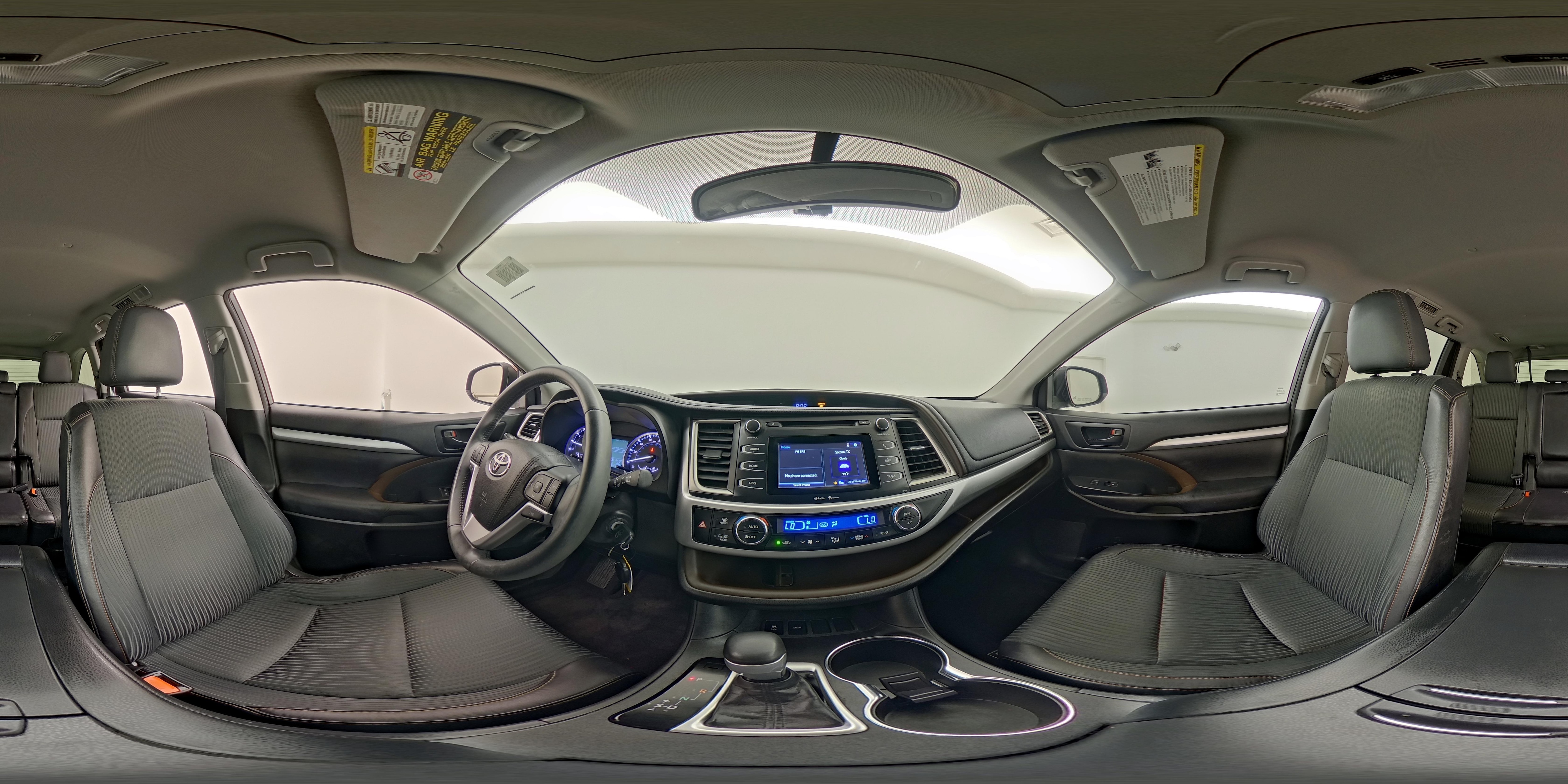 2015 Toyota Highlander LE - Photo 26