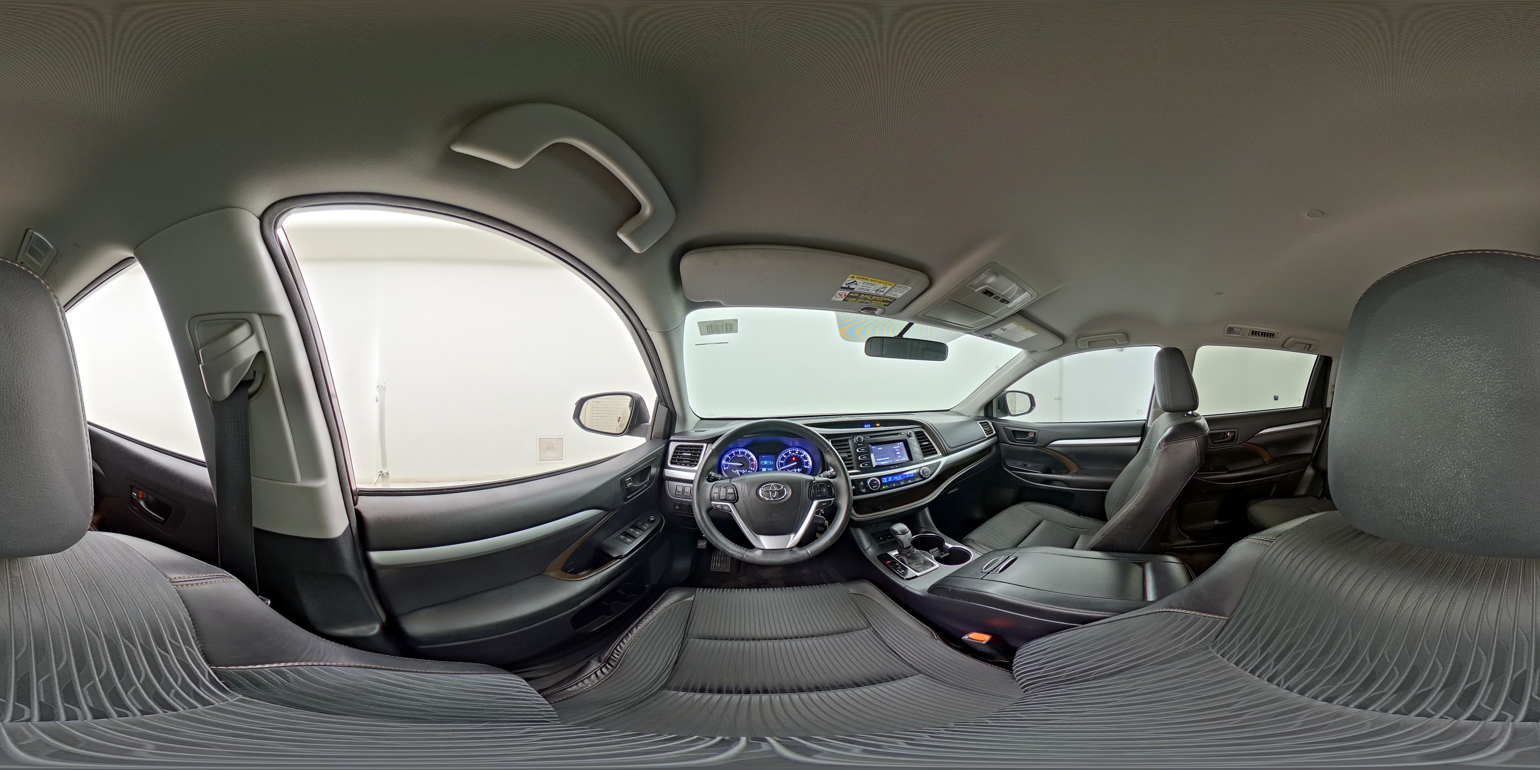 2015 Toyota Highlander LE - Photo 28