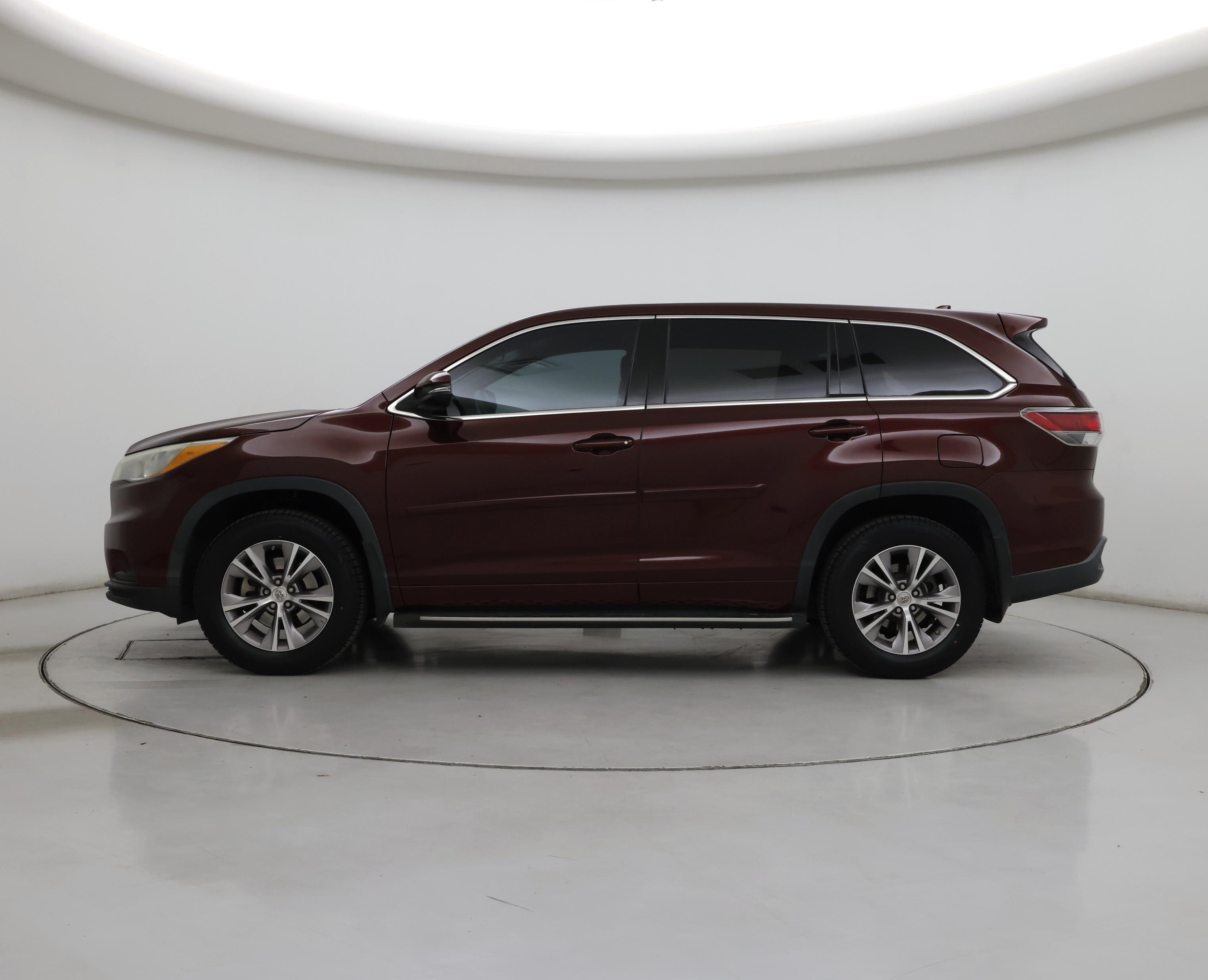 Thumbnail: 2015 Toyota Highlander - 3