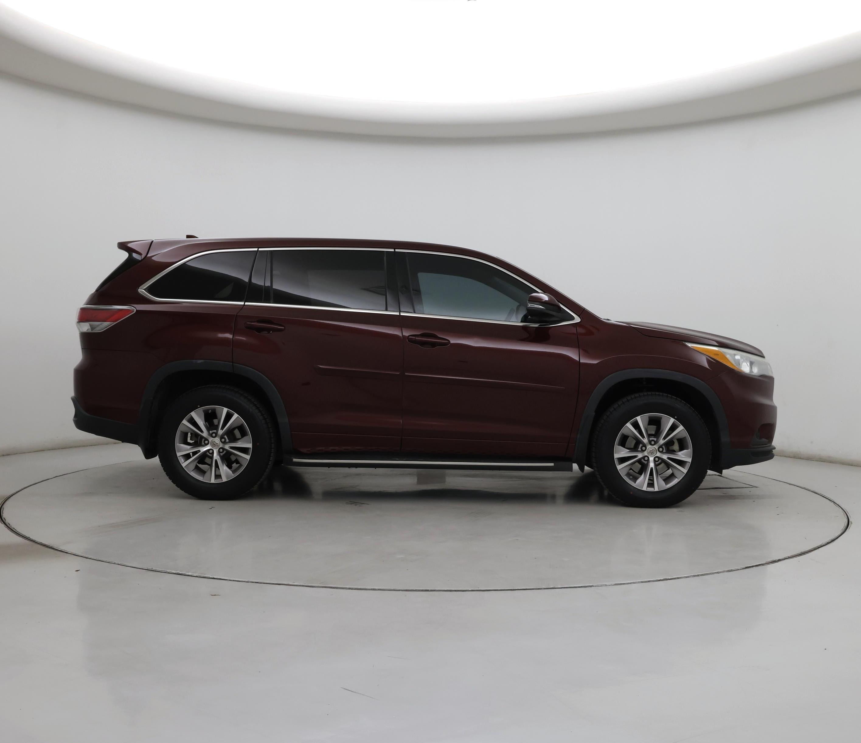 Thumbnail: 2015 Toyota Highlander - 7