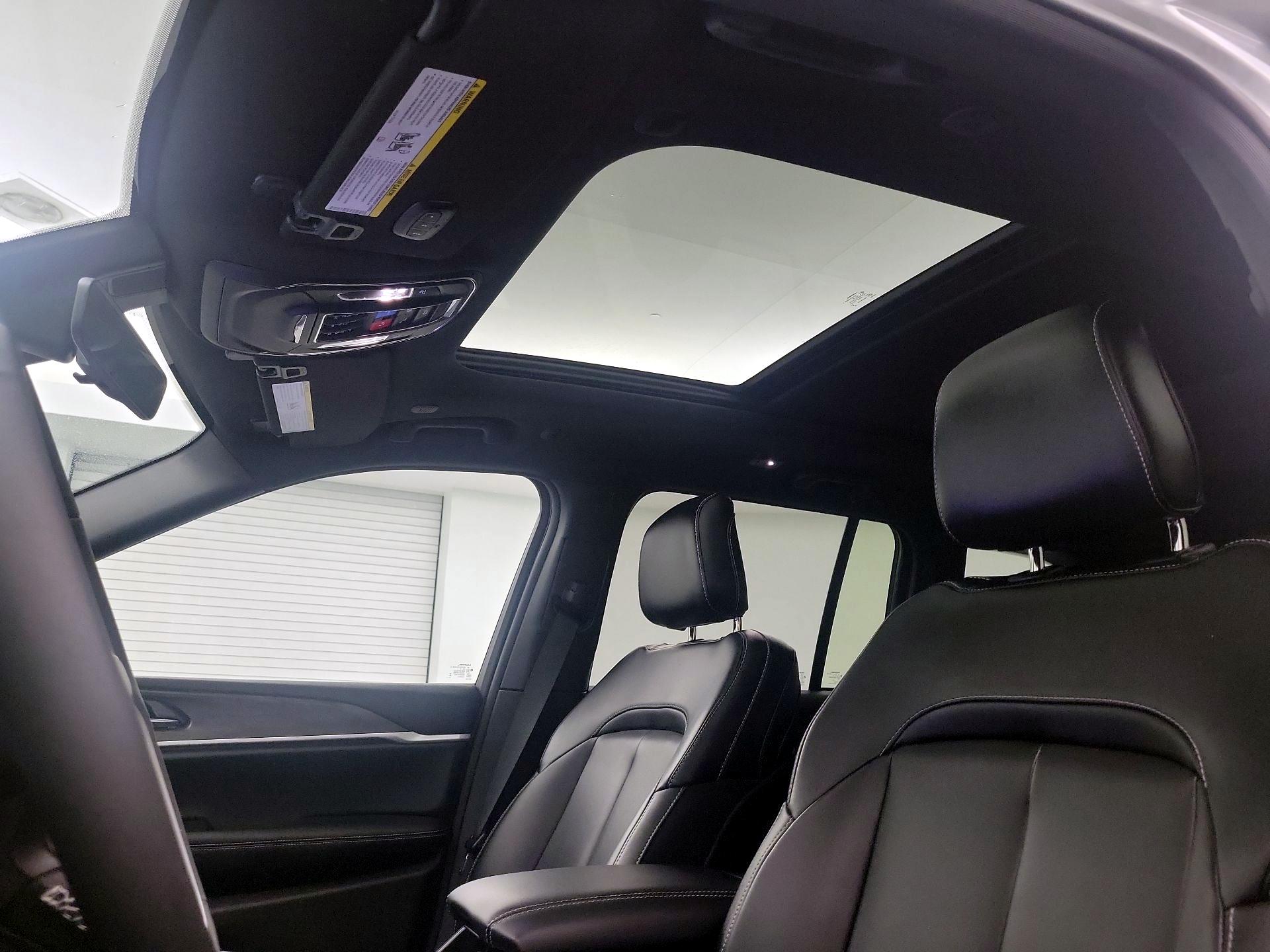 Thumbnail: 2025 Jeep Grand Cherokee - 19