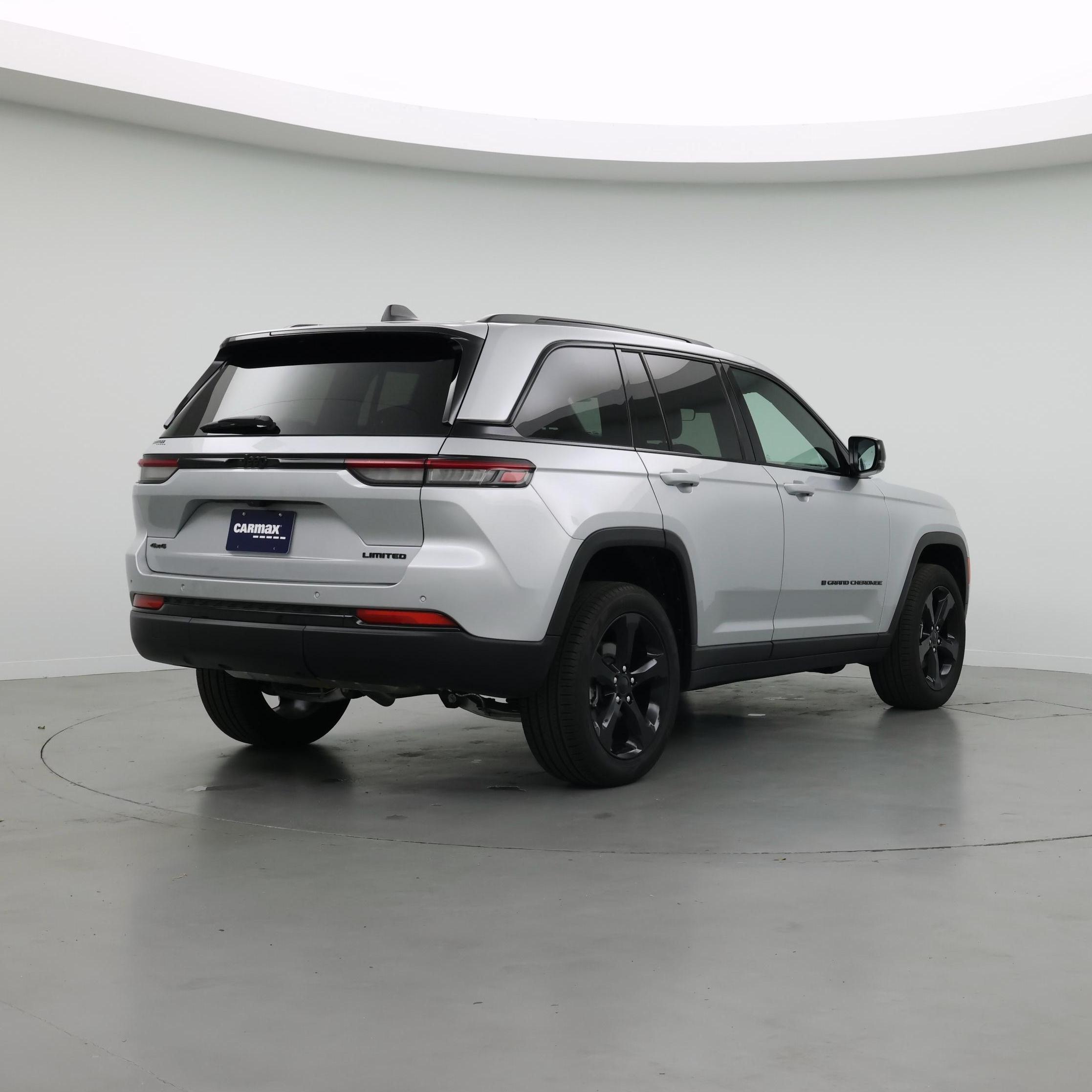 Thumbnail: 2025 Jeep Grand Cherokee - 8
