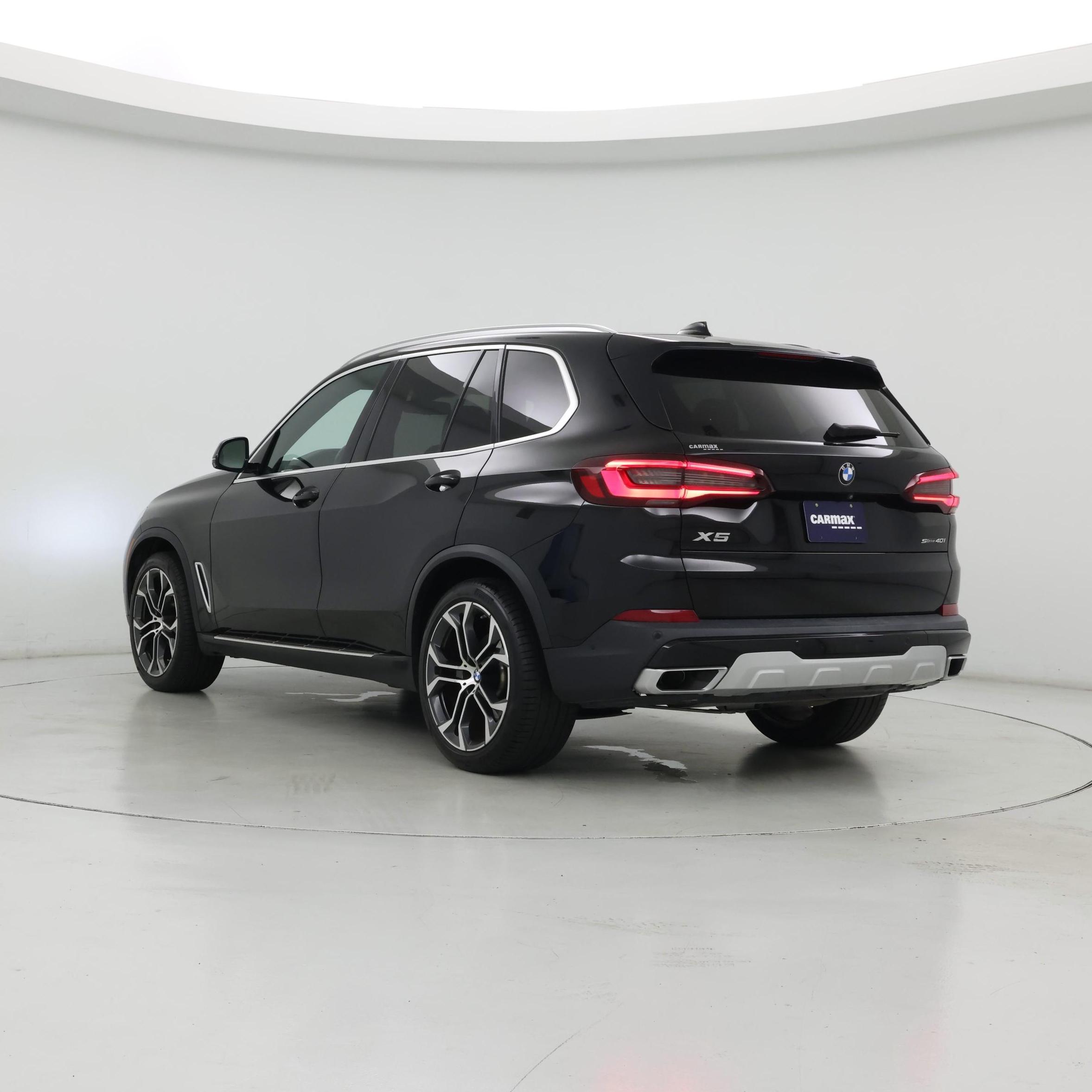 Thumbnail: 2022 BMW X5 - 2